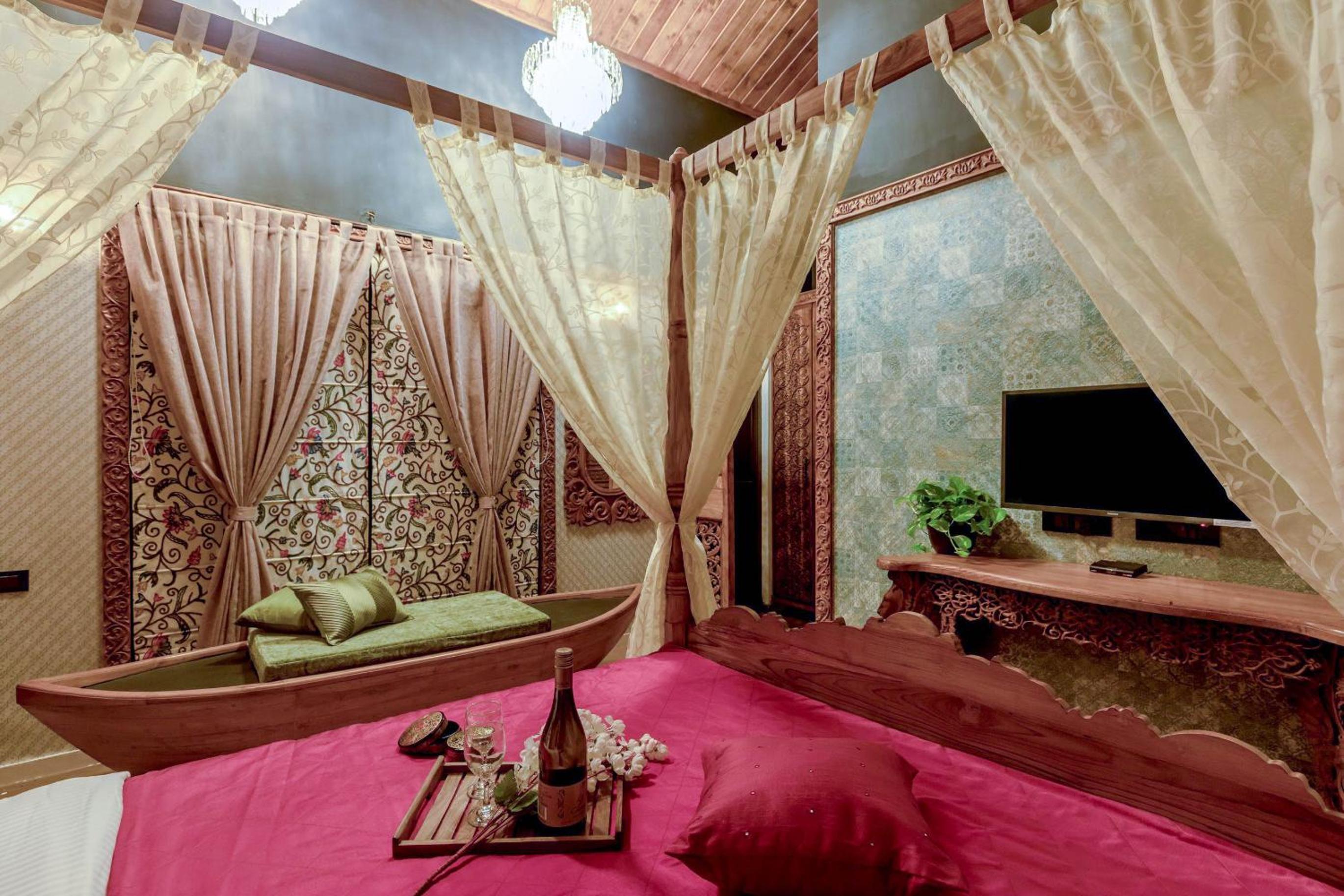 Superior Double Room - Photo 21