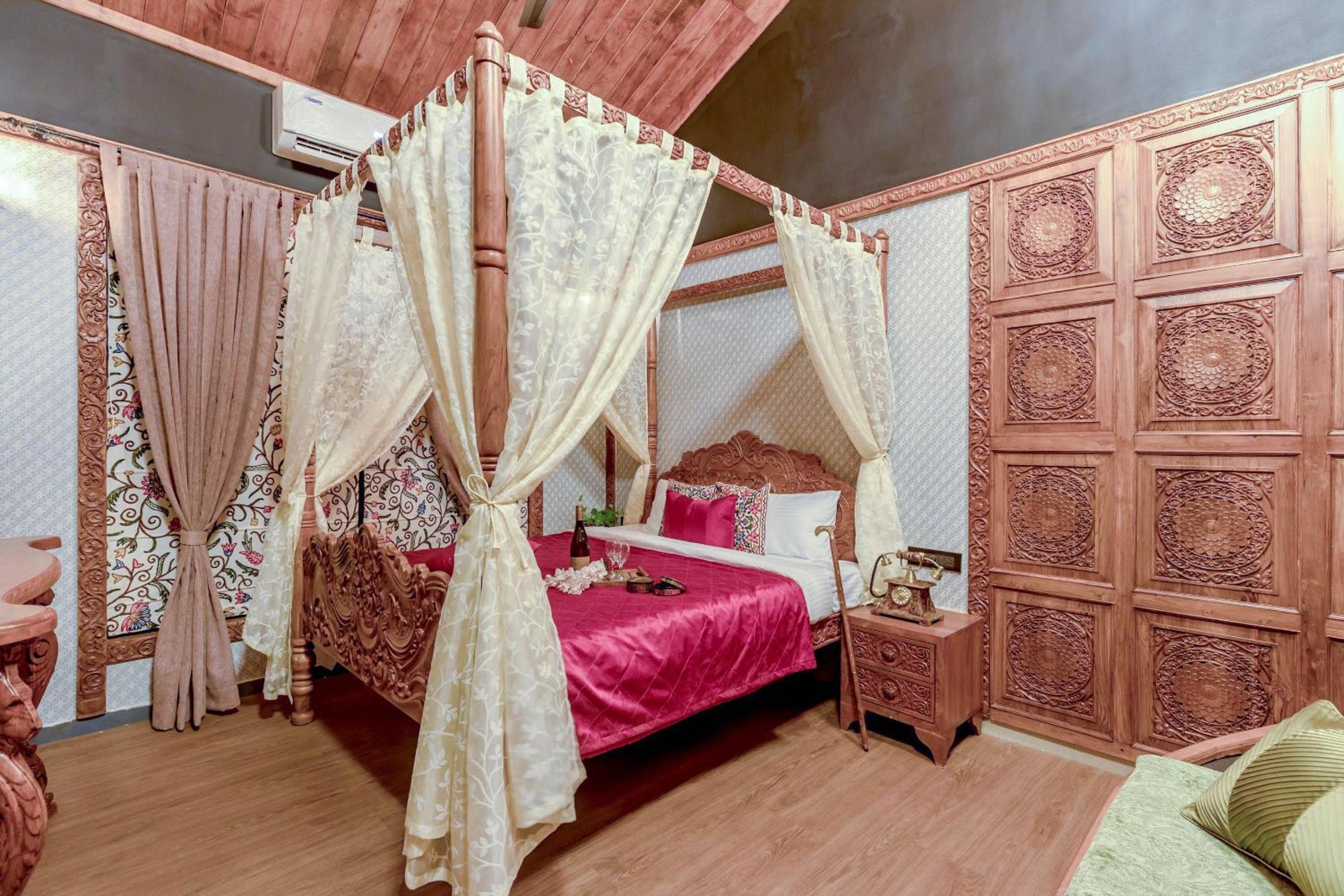 Superior Double Room - Photo 12