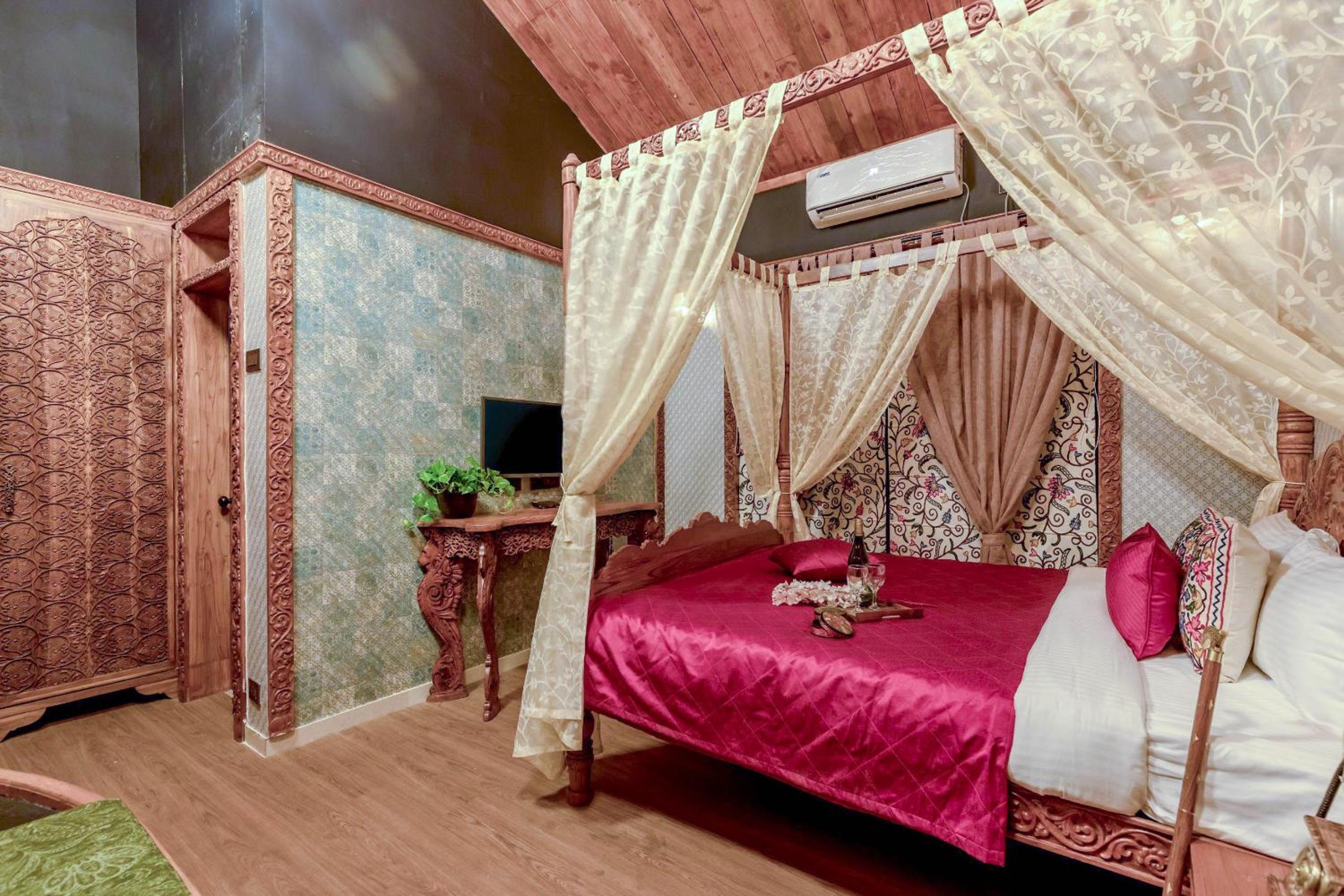 Superior Double Room - Photo 19