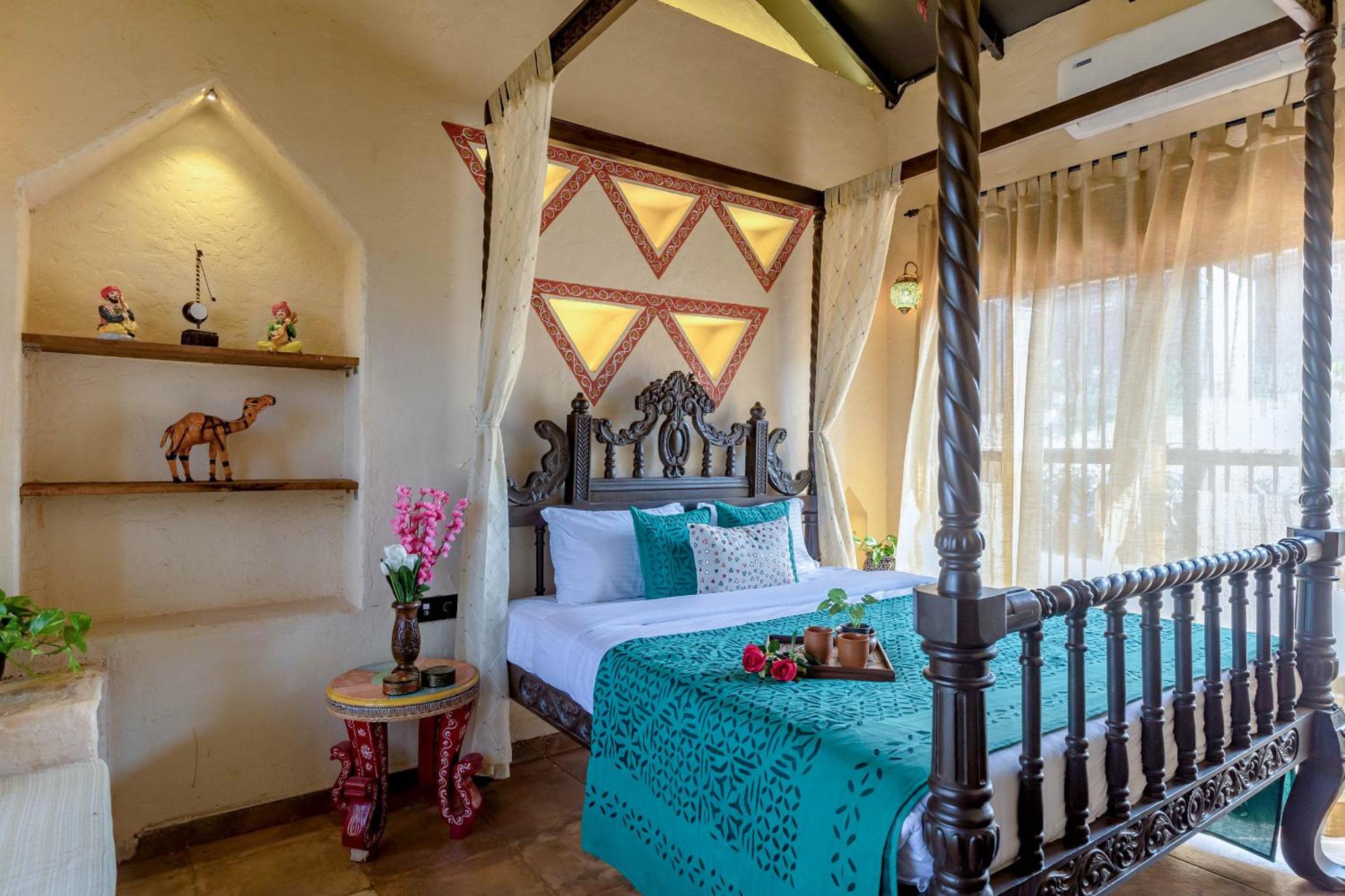 Superior Double or Twin Room - Photo 23