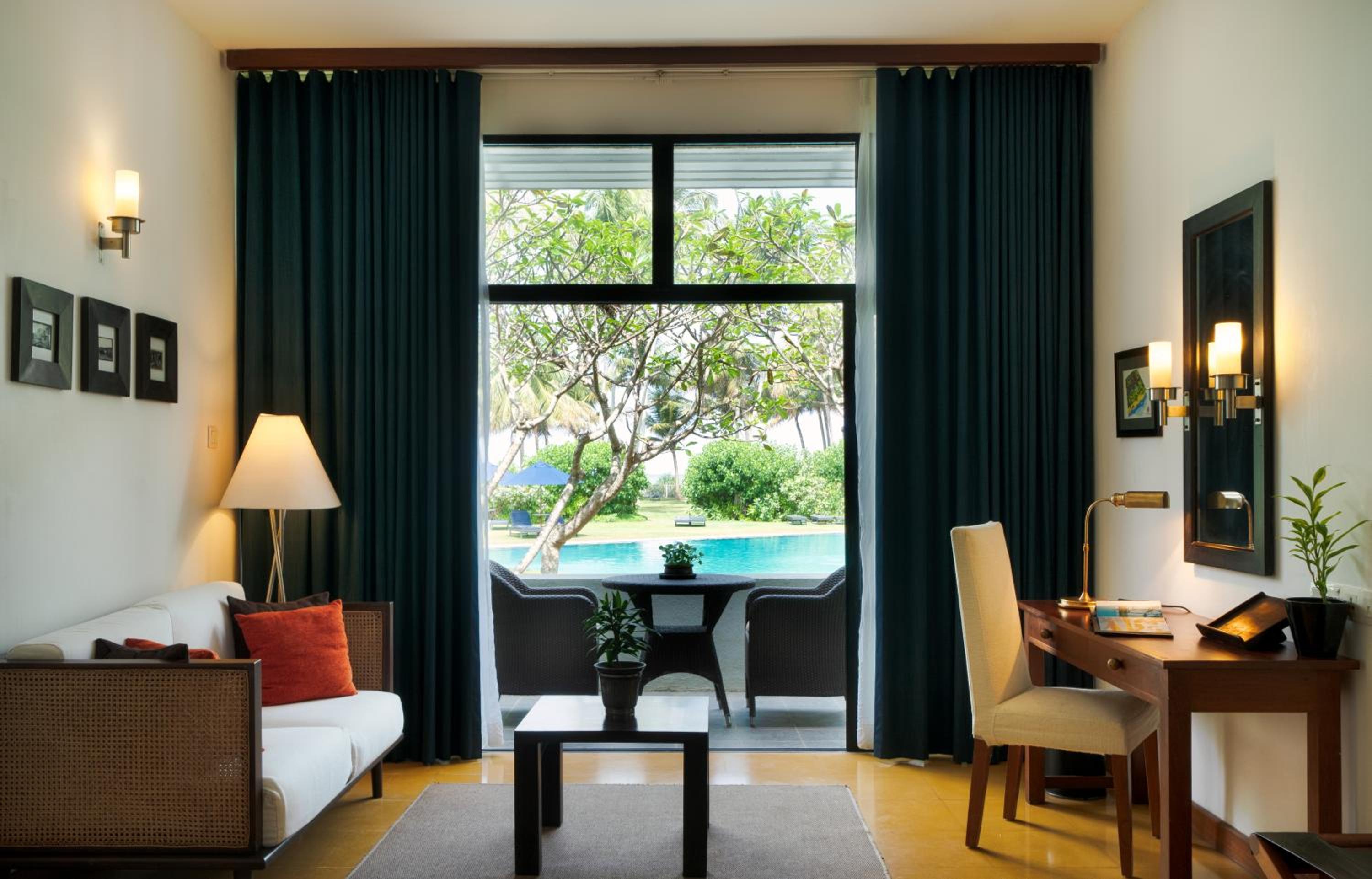 Deluxe Room with Sea View – 15% Discount on Food and Beverages - Photo 2
