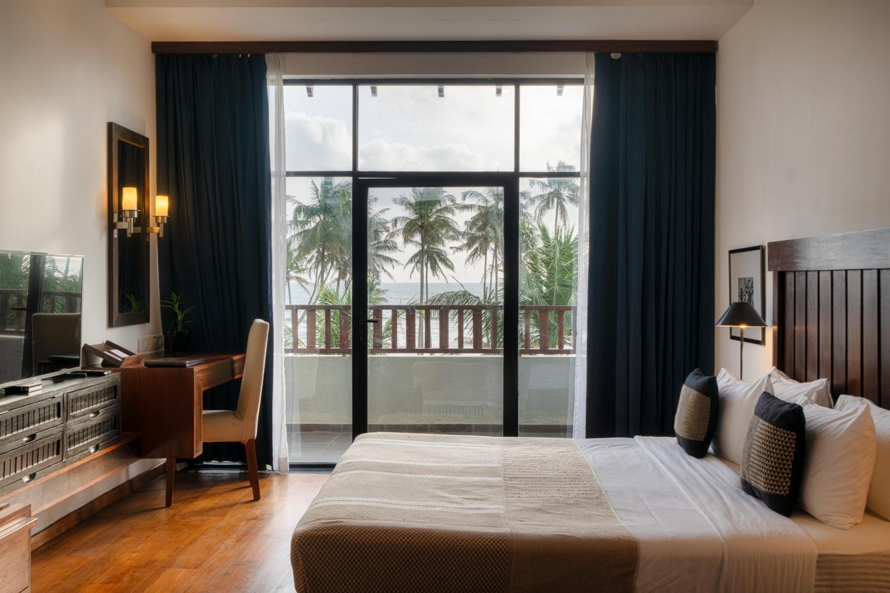 Executive Suite with Sea View - 15% Discount on Food and Beverages - Photo 5