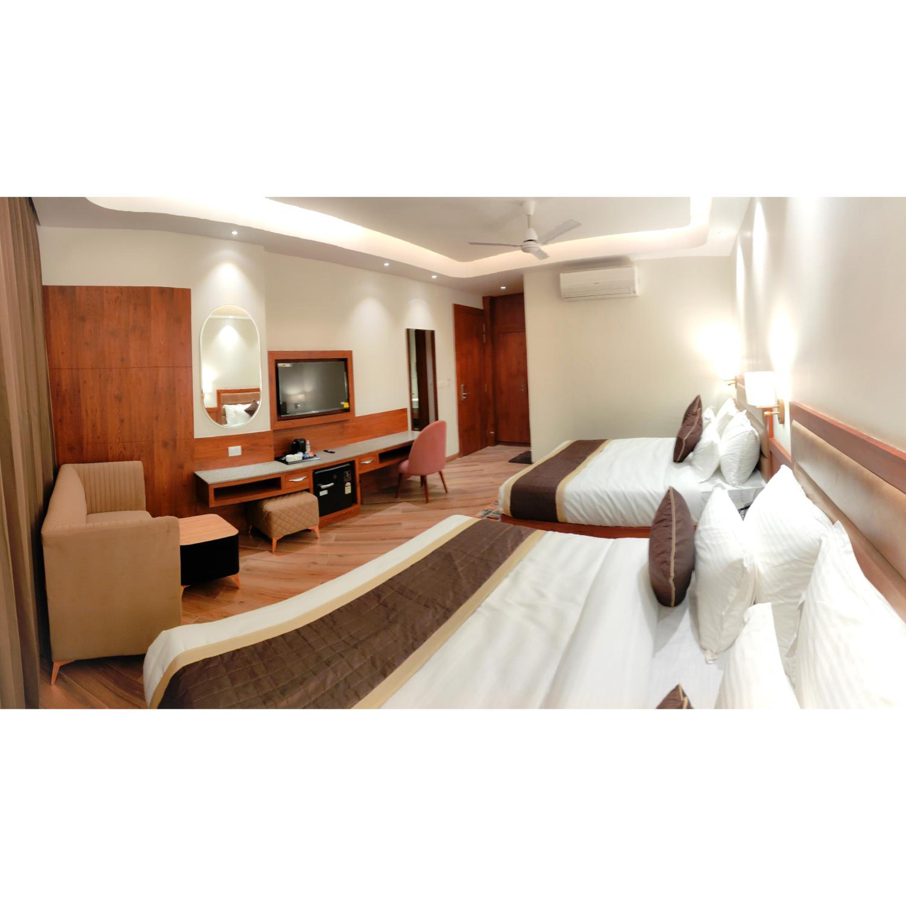 Superior Triple Room - Photo 3