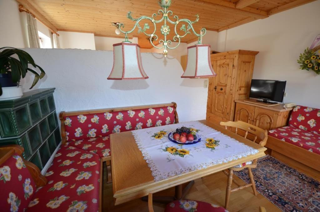 Apartment with Balcony - Separate Building photo 2