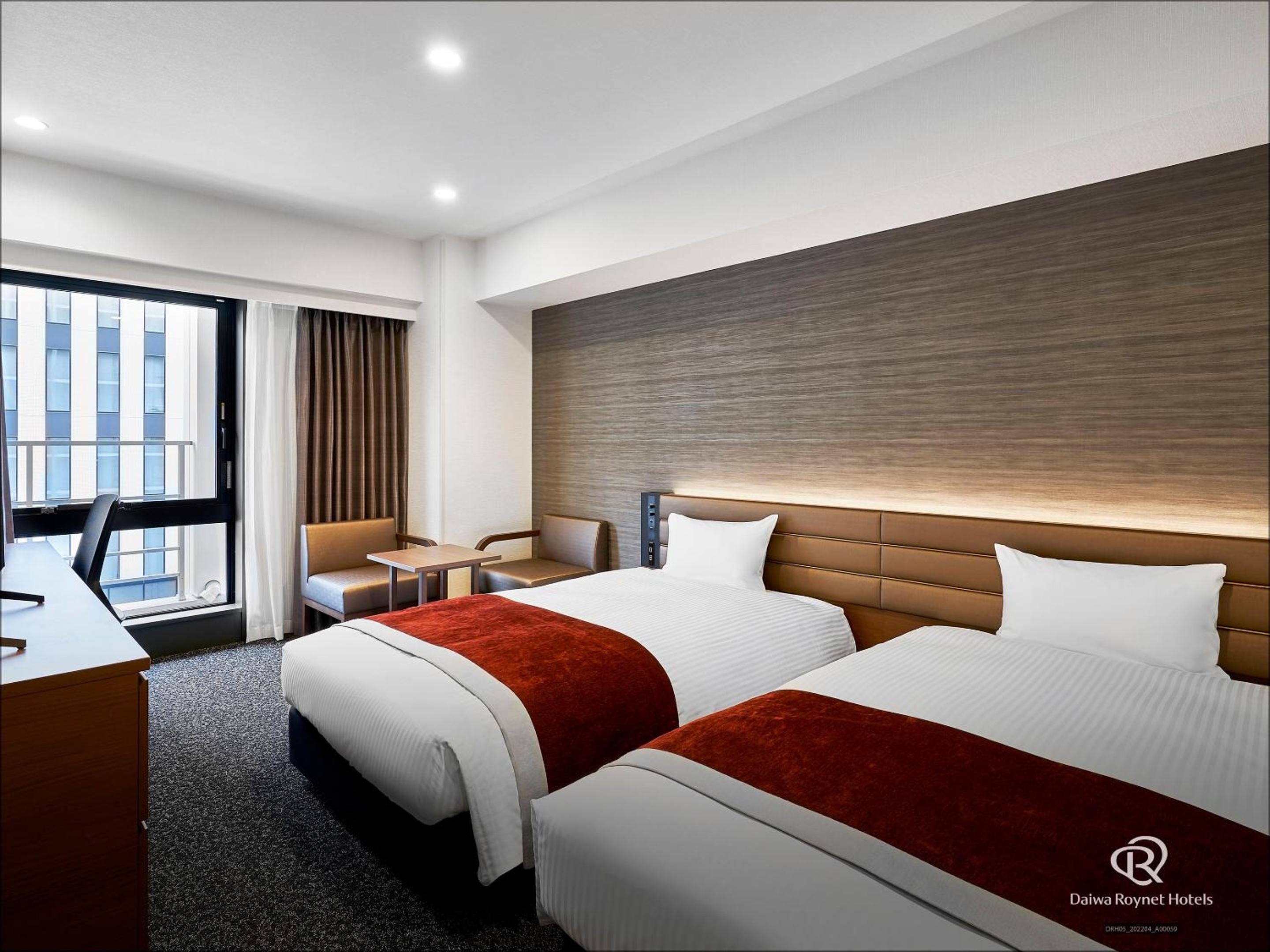 Moderate Twin Room - Non-Smoking - Photo 1