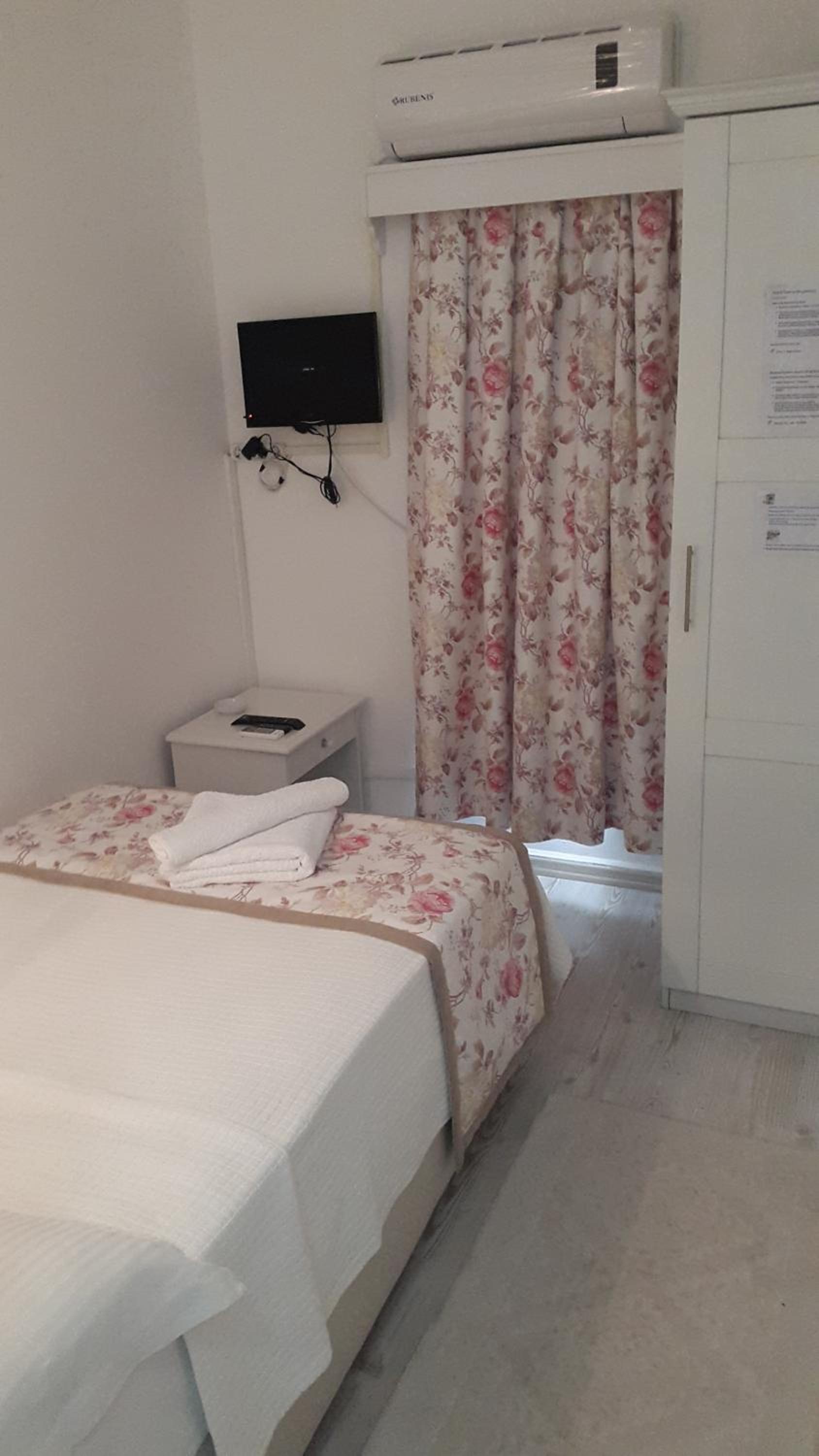 Classic Single Room photo 2