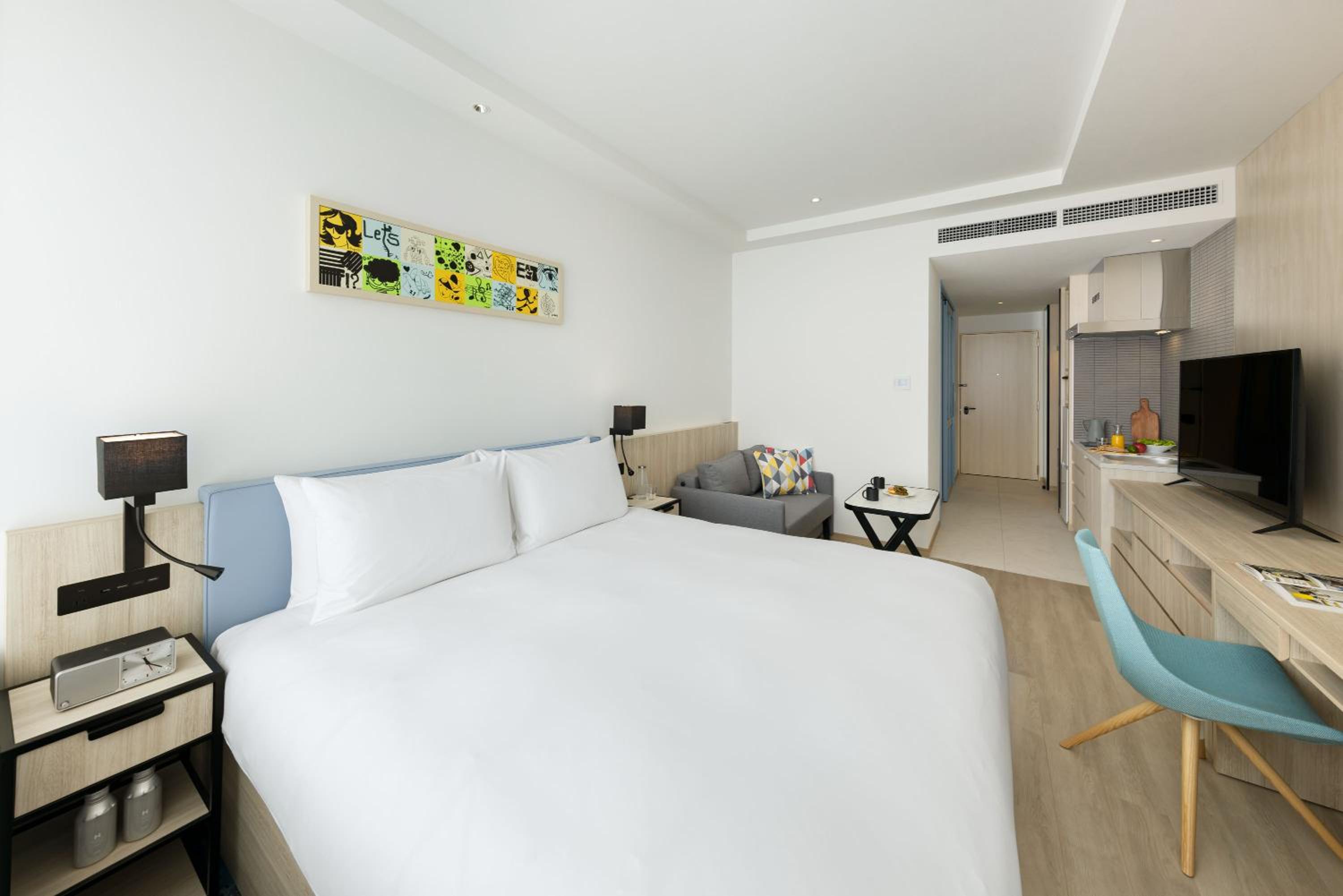King Room with City View photo 3