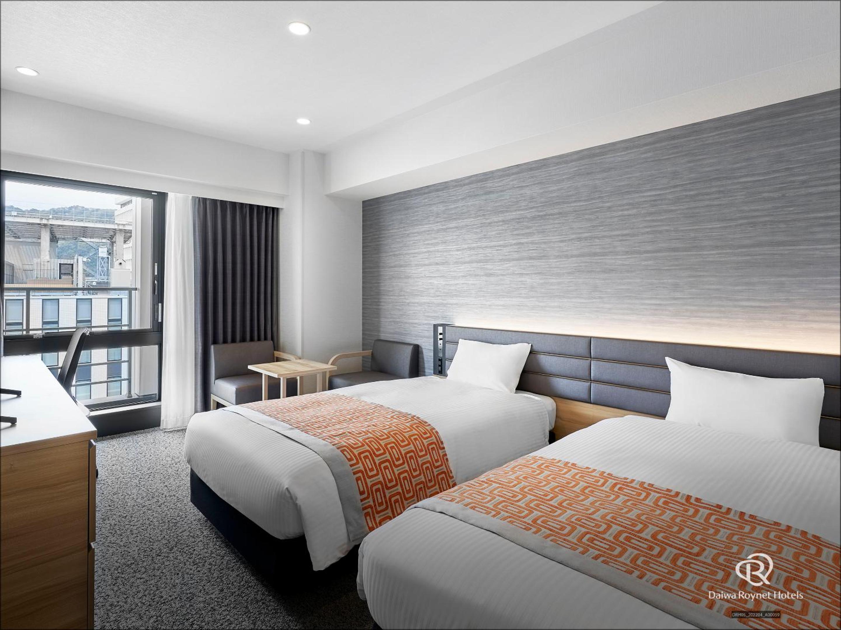 Moderate Twin Room - Non-Smoking - Photo 5