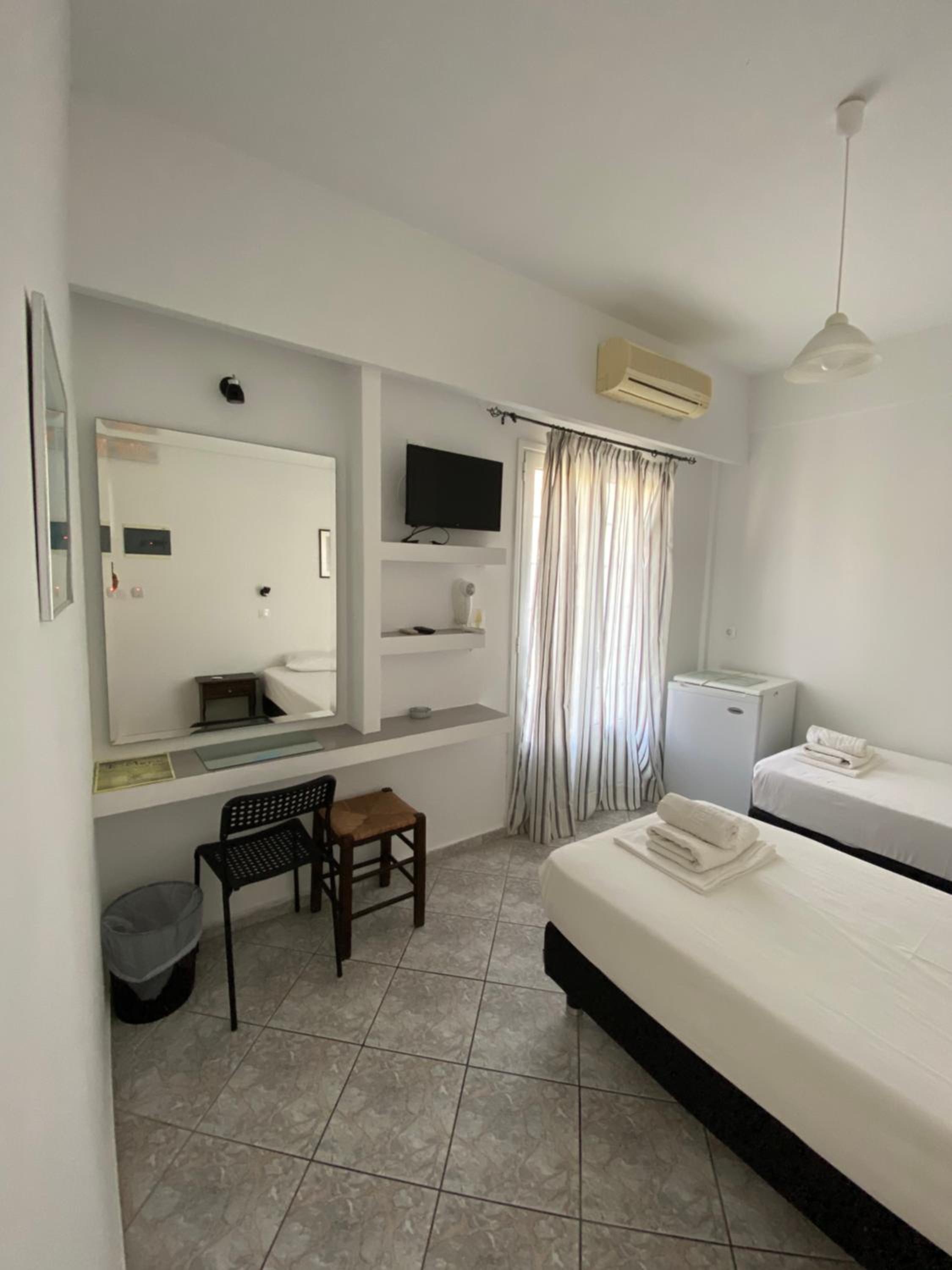 Double or Twin Room - Photo 1