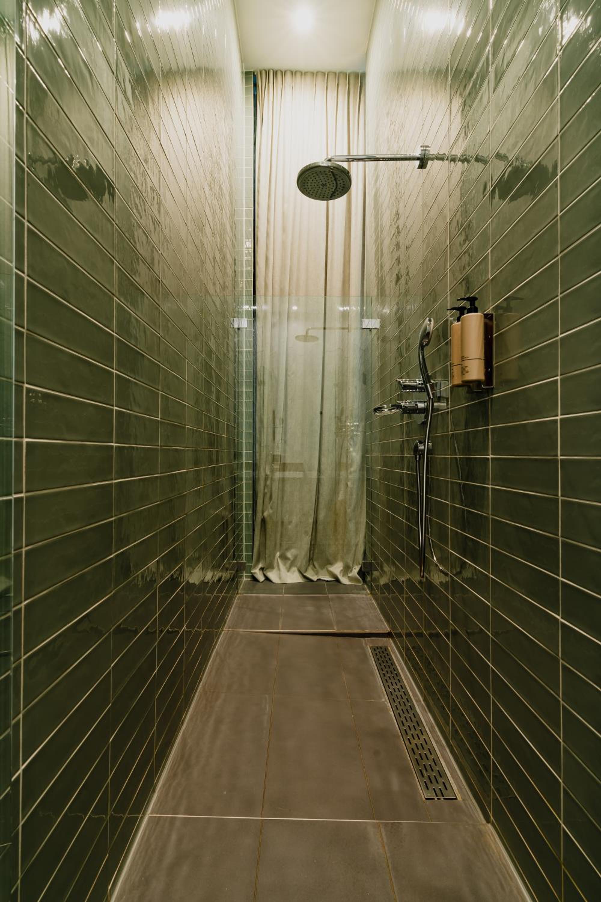Junior Suite thumbnail 5