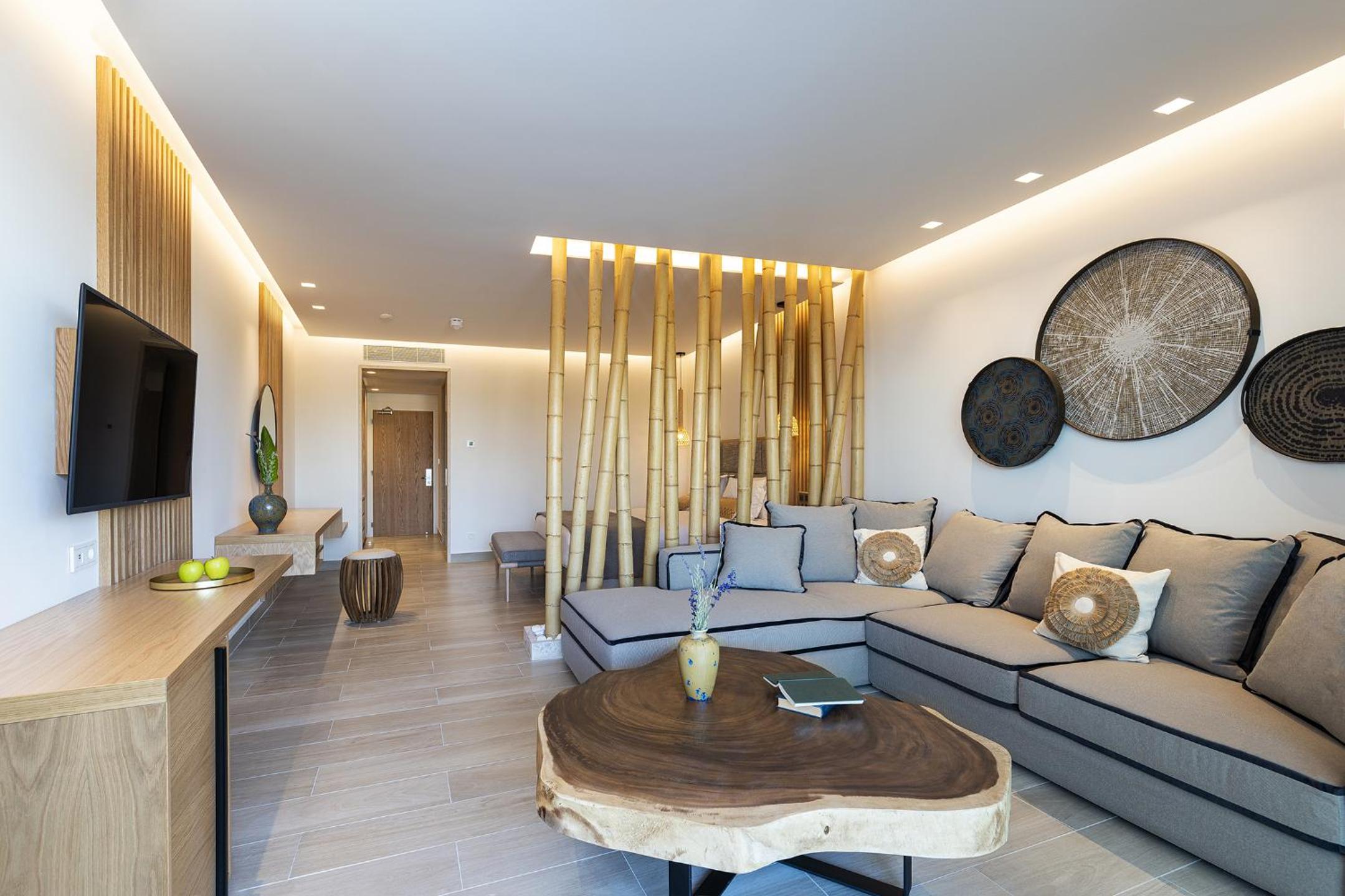 Premium Double Room Inland View - Photo 3