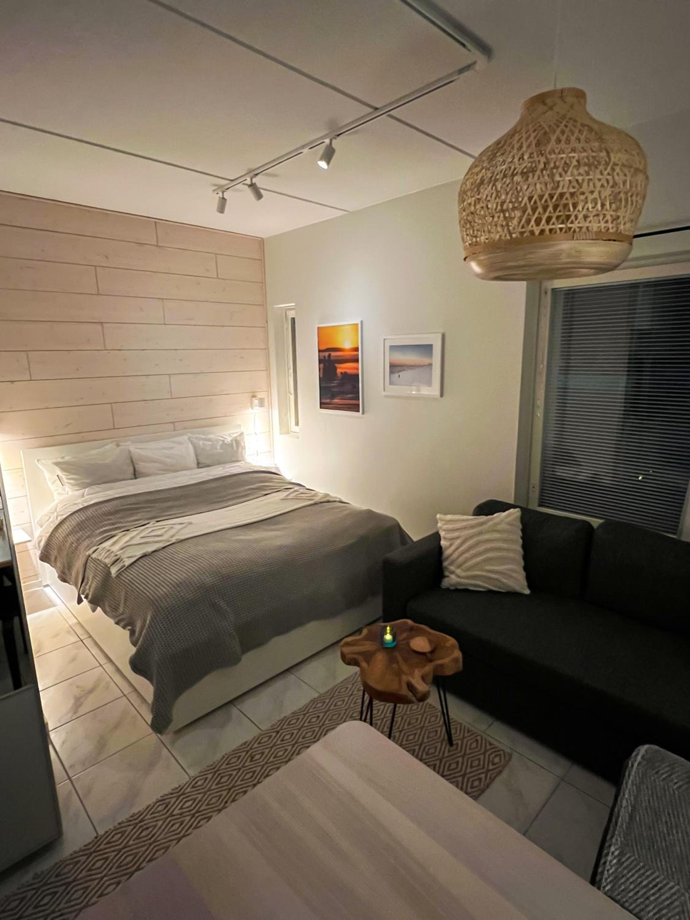 Studio Apartment photo 2