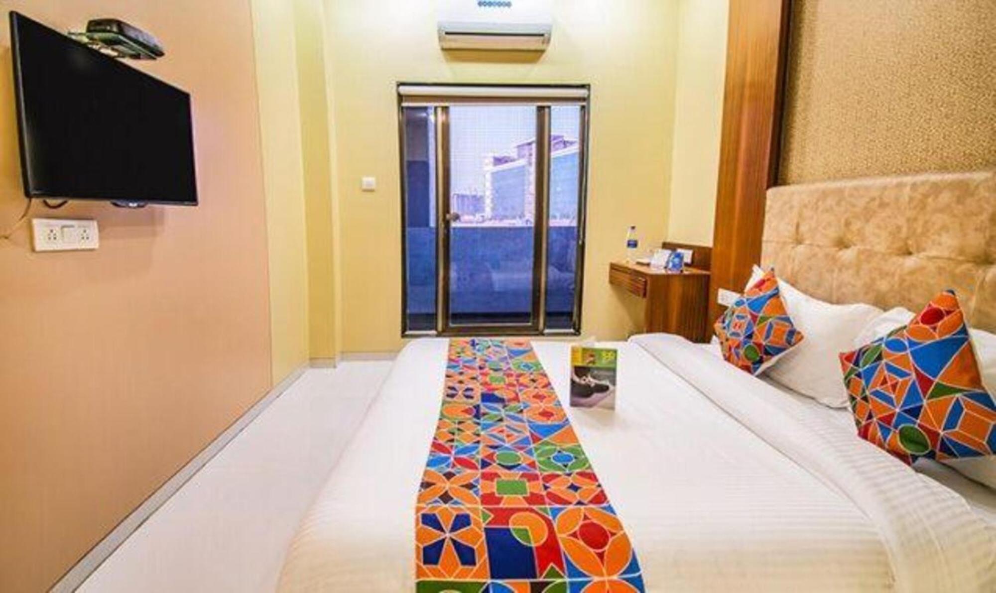 Deluxe Room - Photo 3