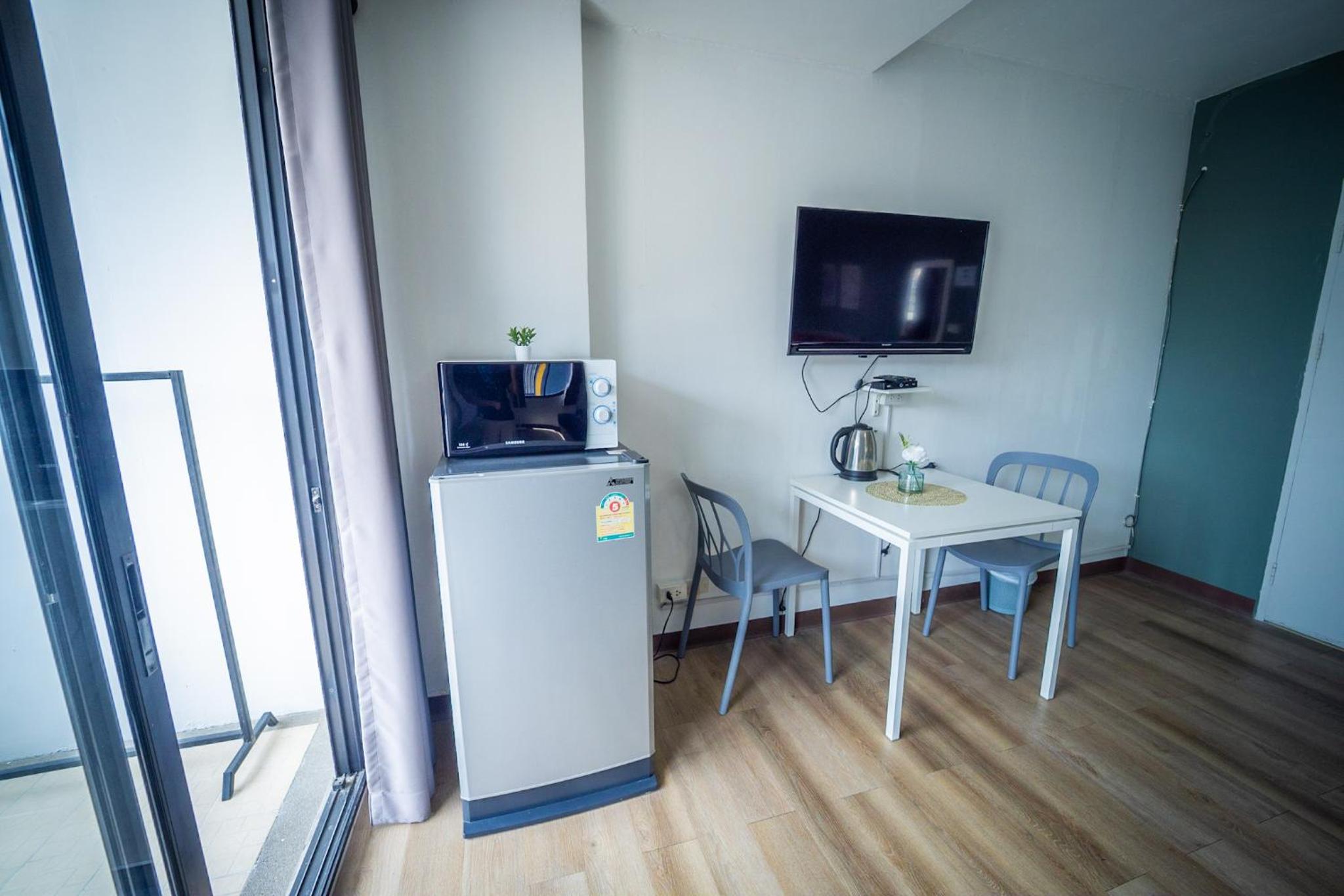 Deluxe Double Room - Photo 10