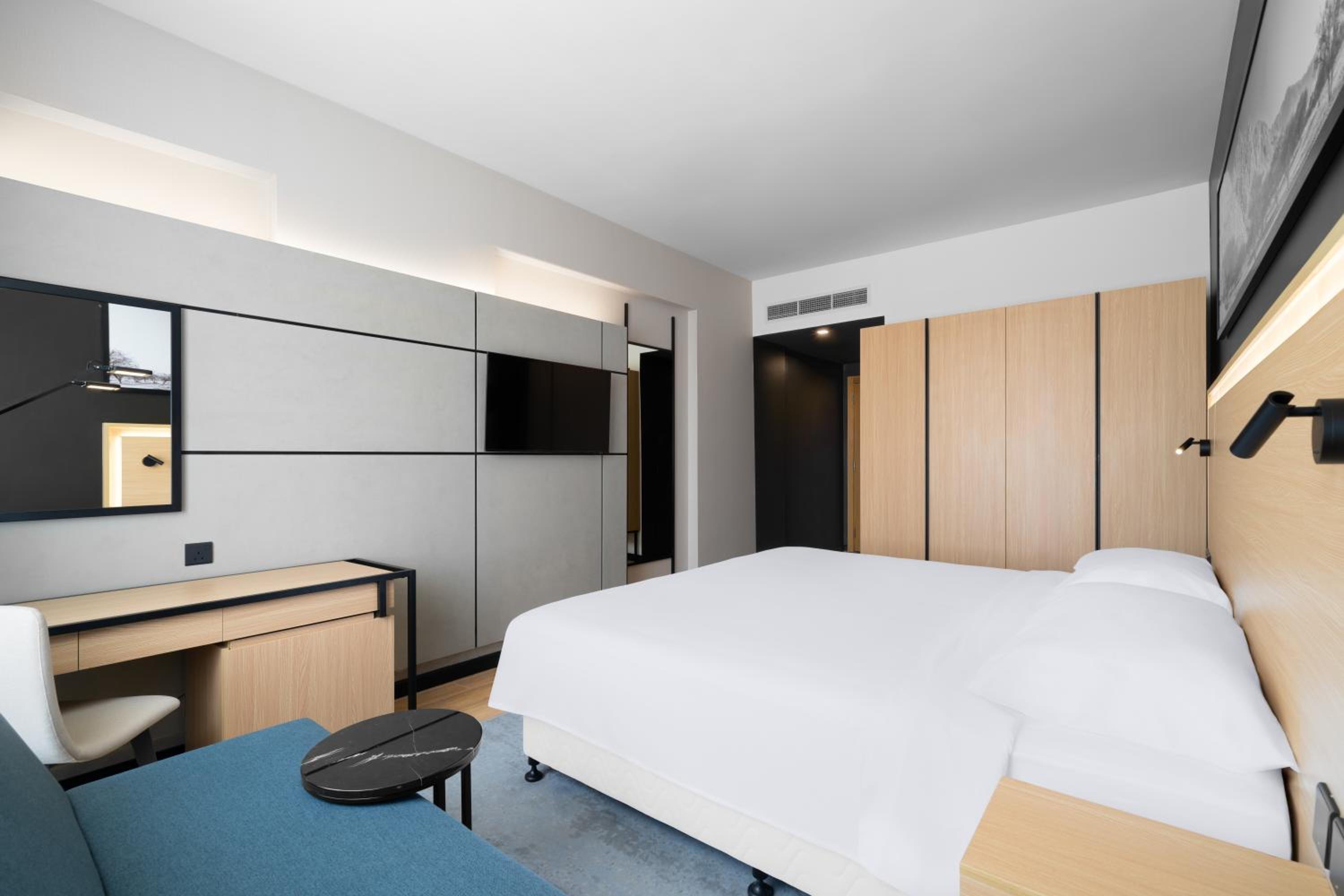 Superior Room - Photo 8
