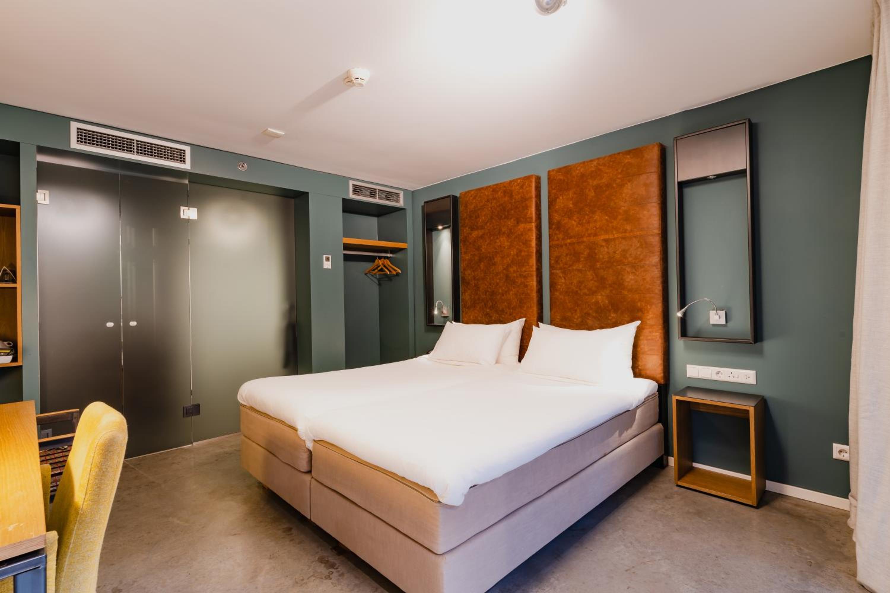 Indoor Double or Twin Room (Atrium view)