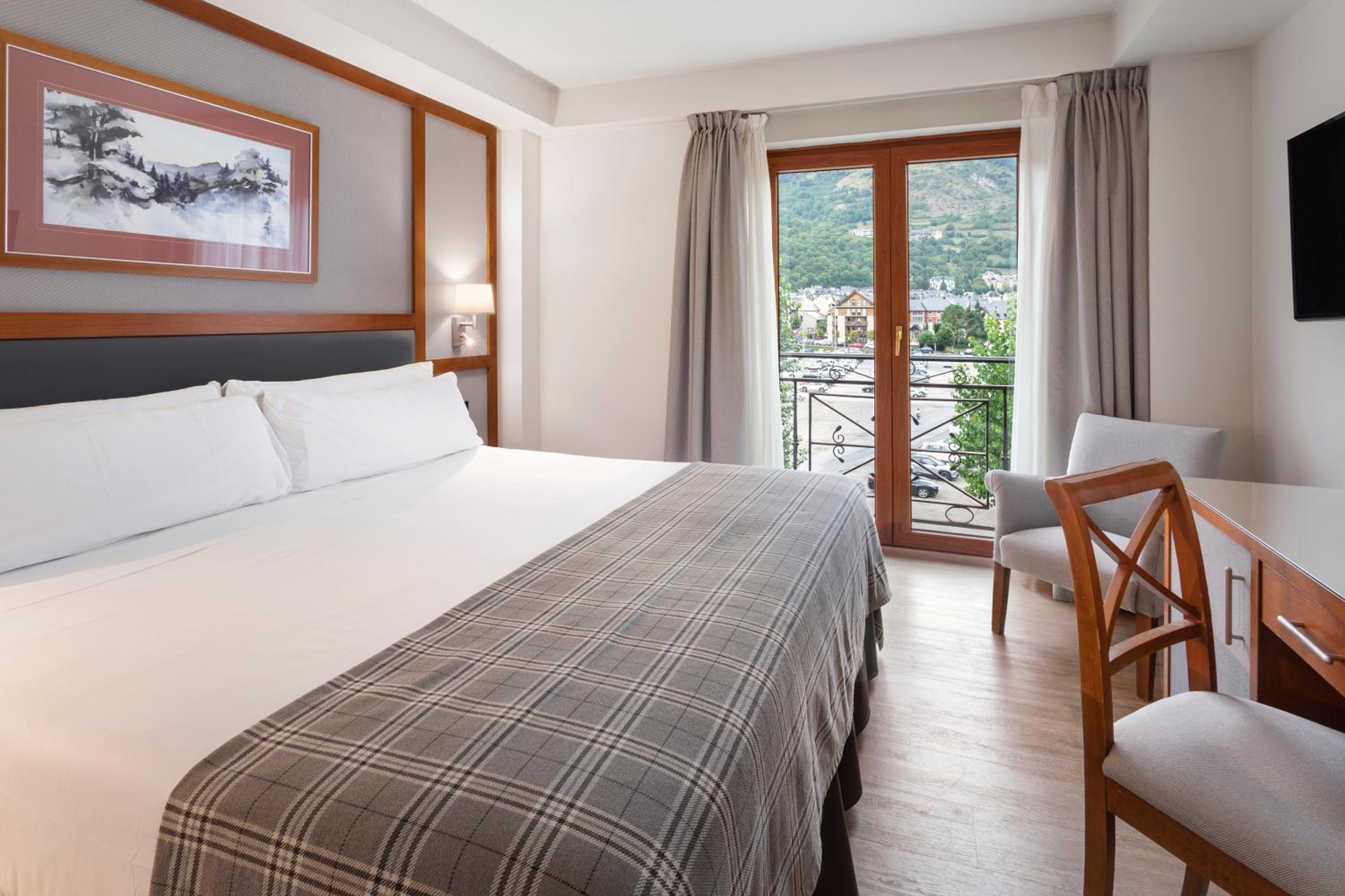 Standard Room - Photo 2