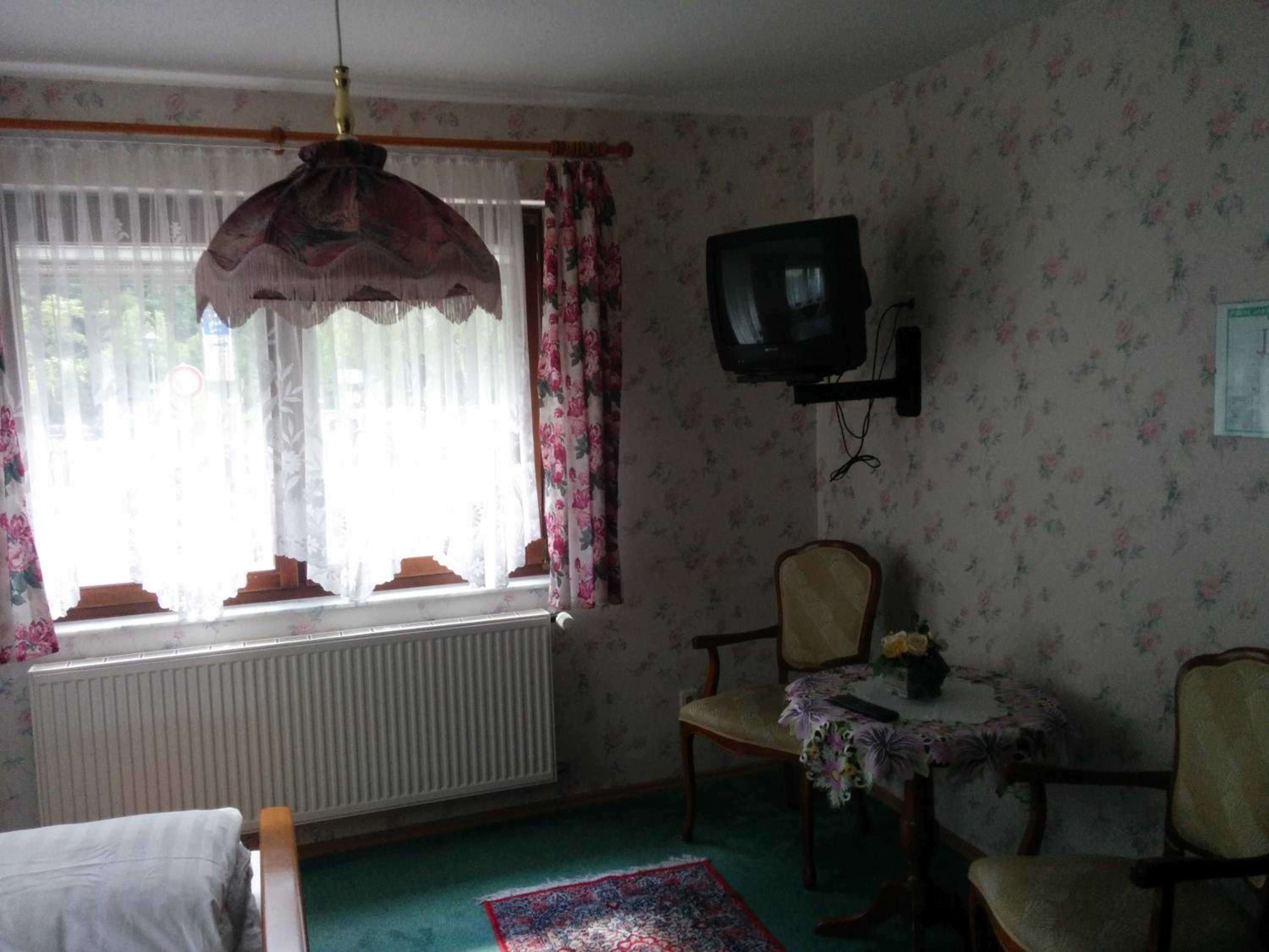 Single Room photo 2