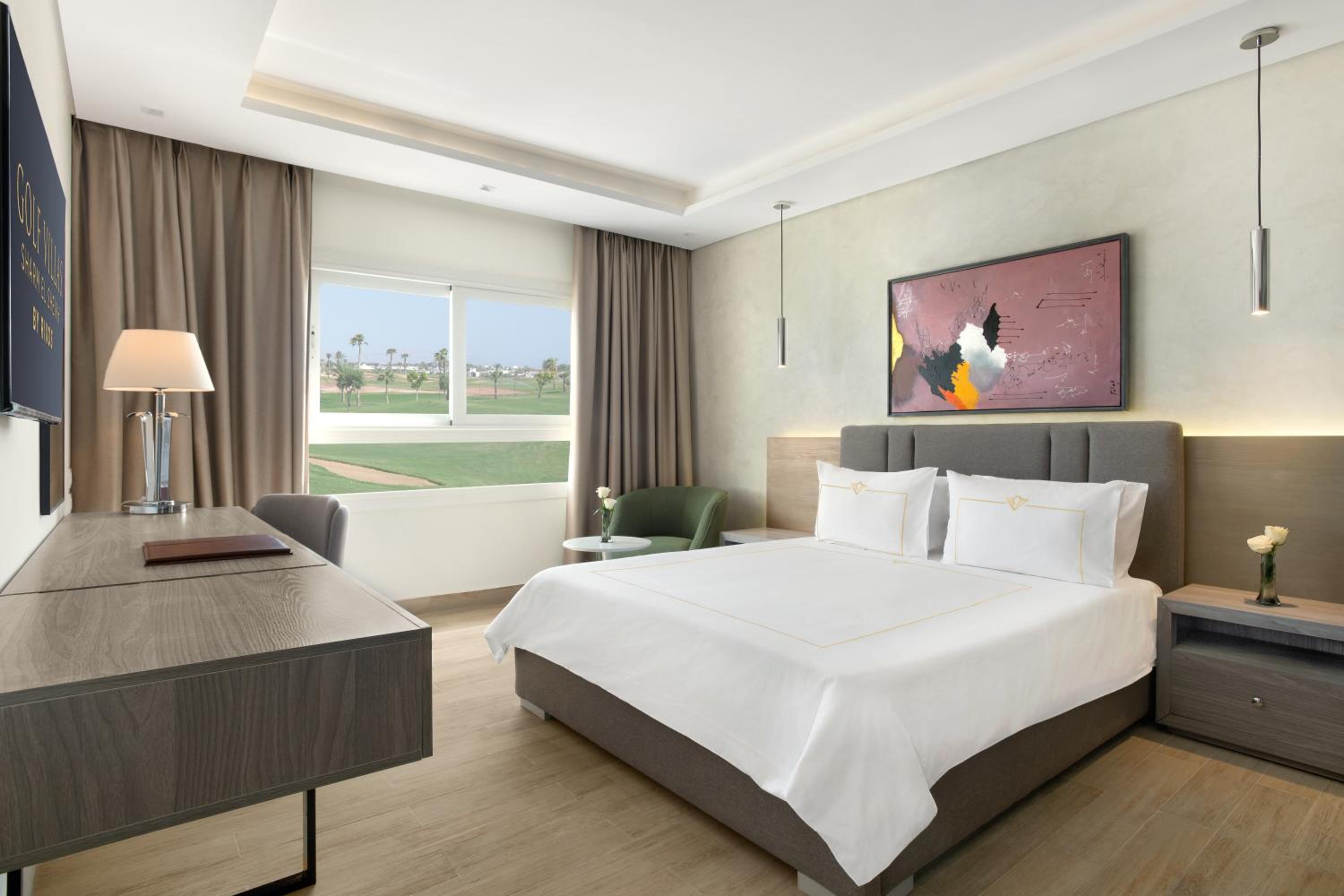 Queen Villa- 5 Bedrooms with Private Pool