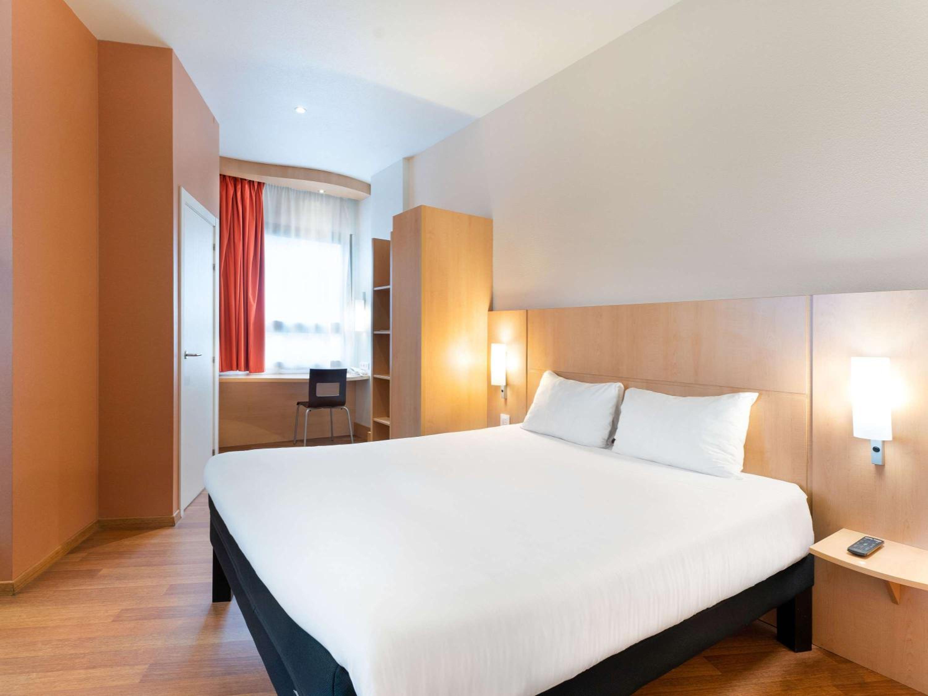 Double Room - Photo 1