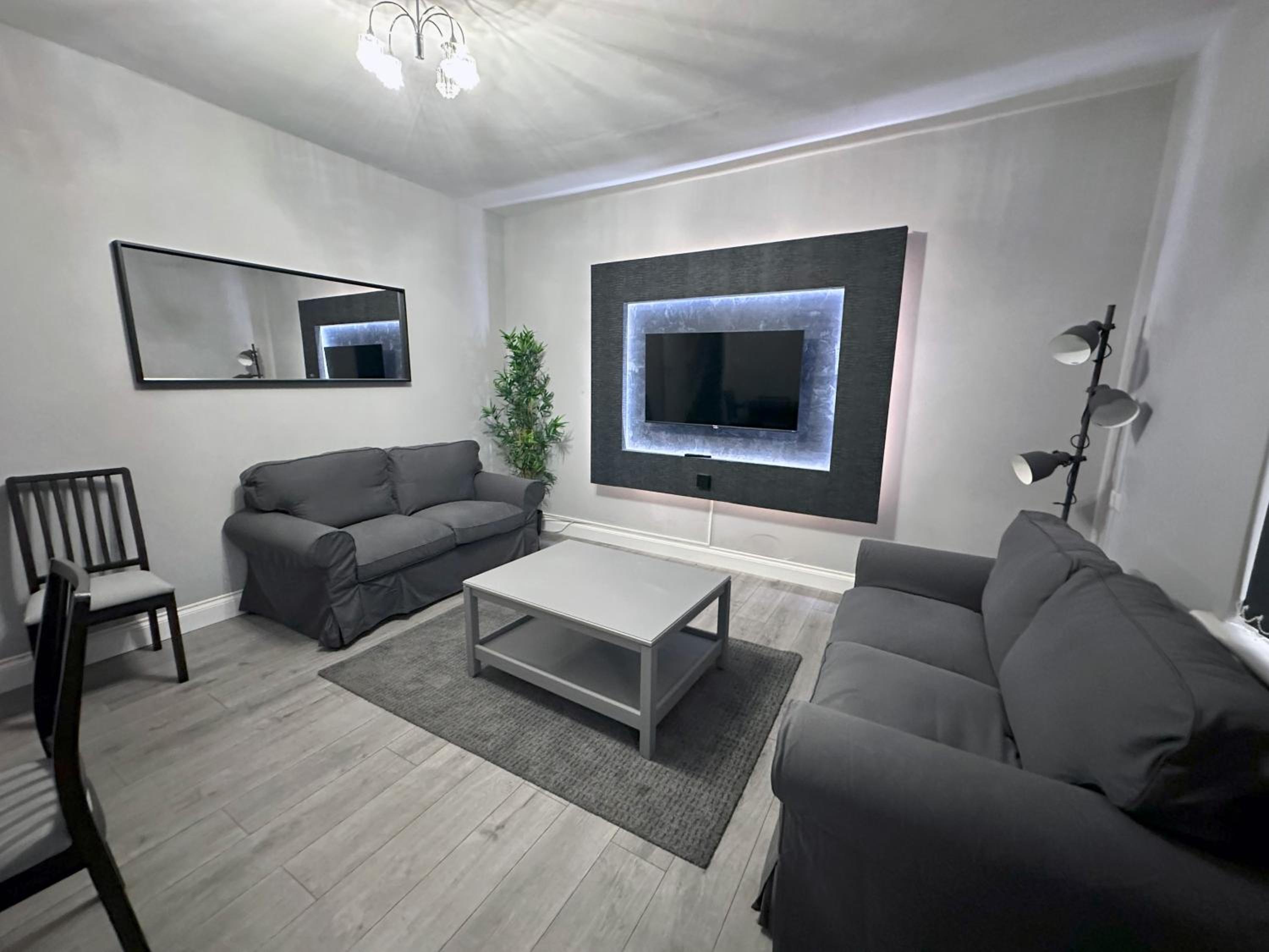 Three-Bedroom House photo 1