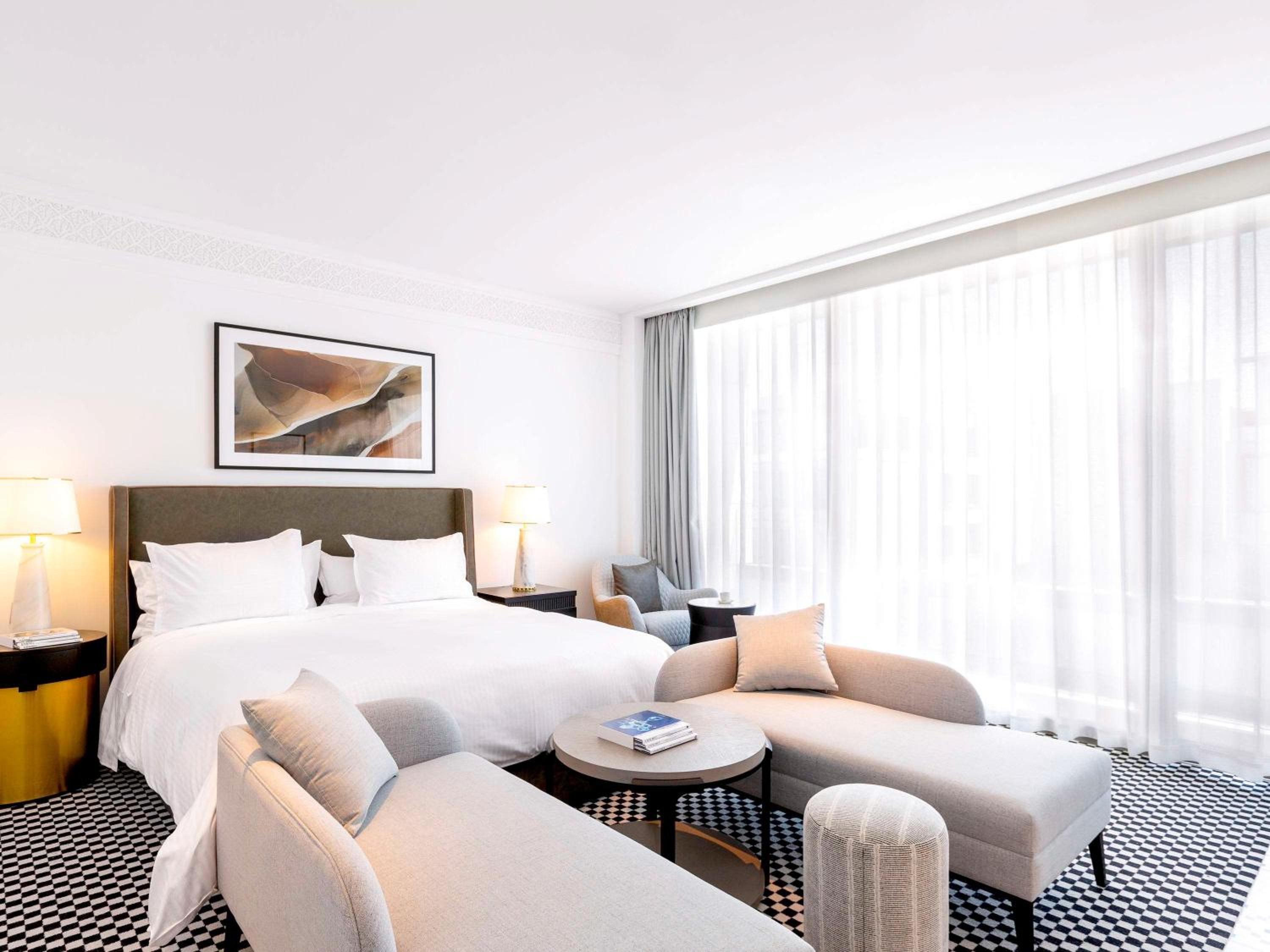 Junior Suite with One King bed and Balcony - Photo 1