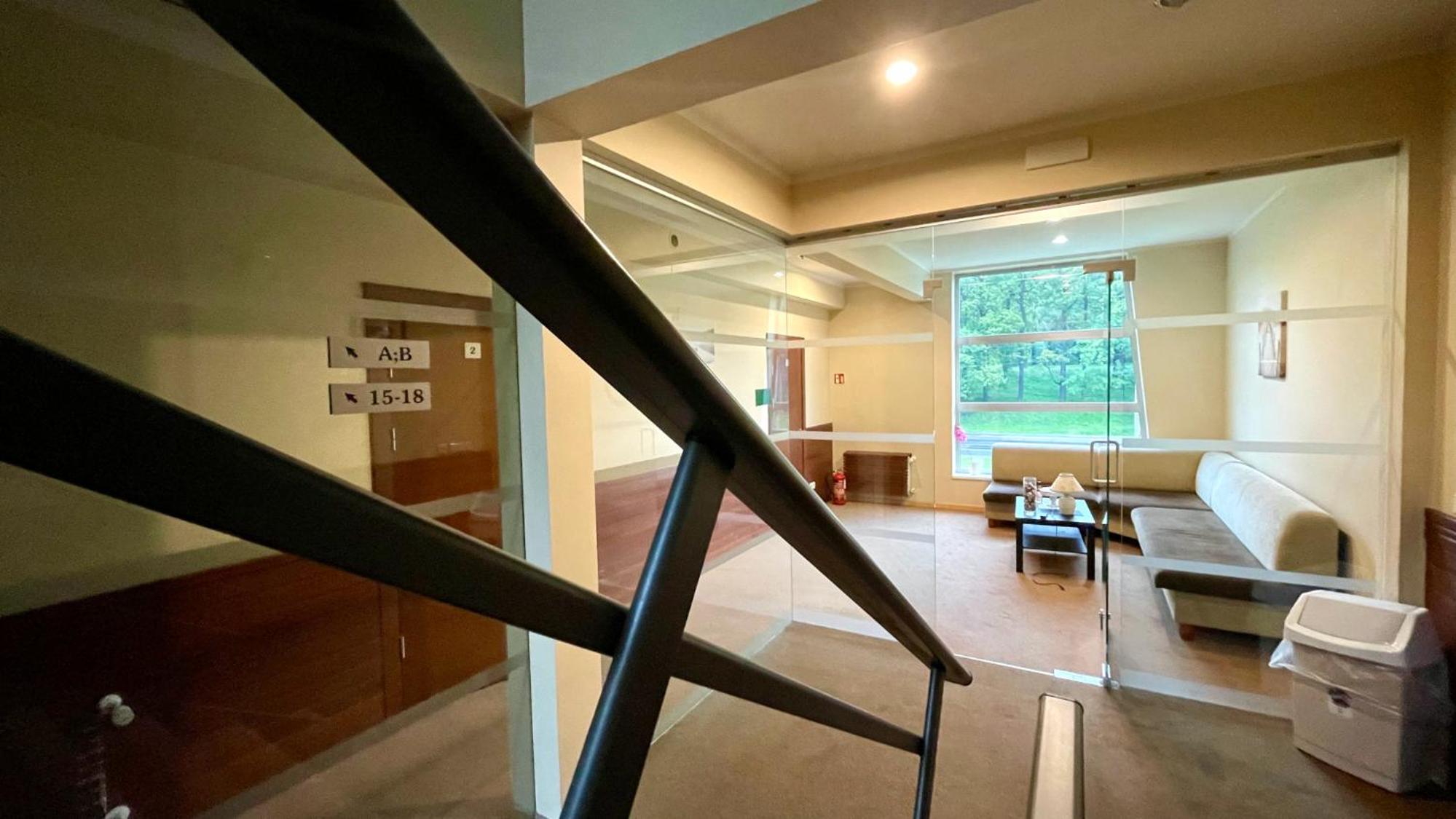 Standard Double Room - Photo 10