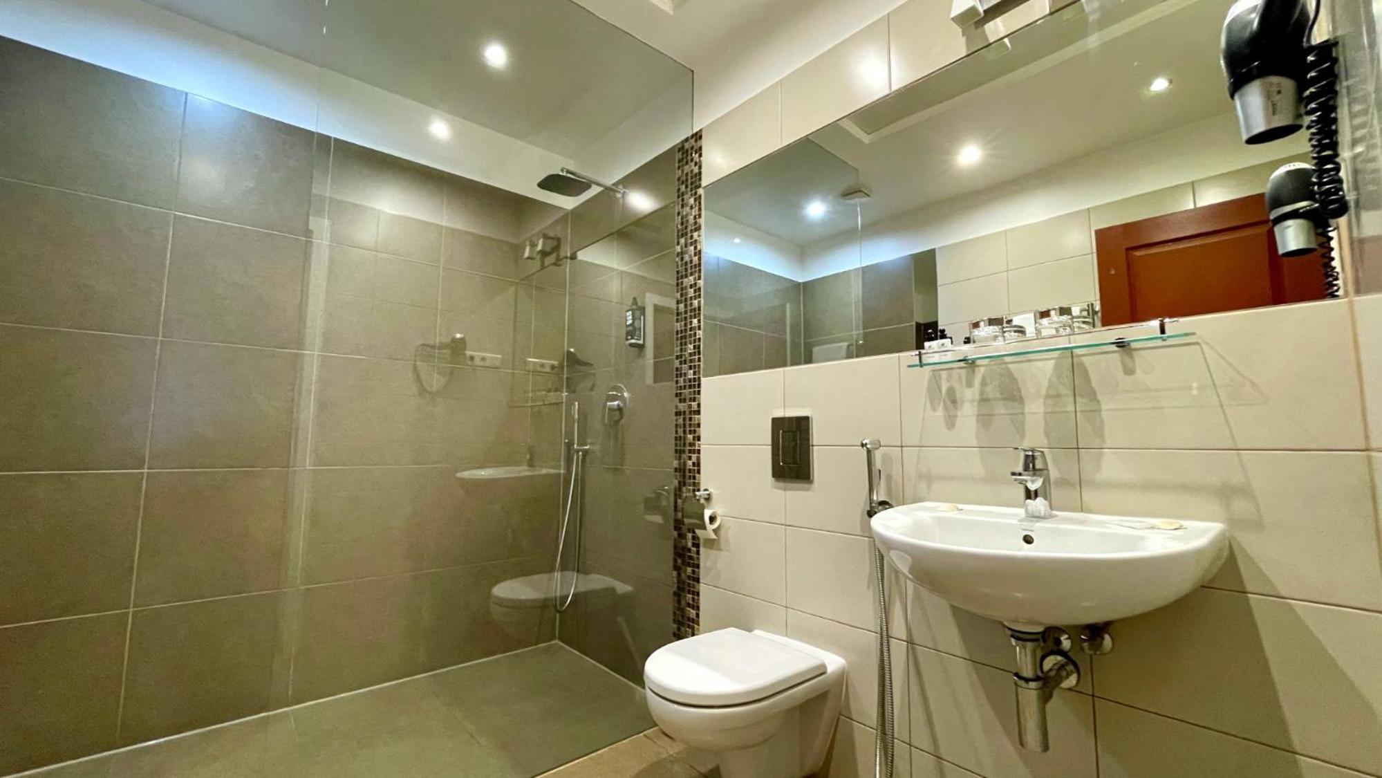 Superior Double Room - Photo 14