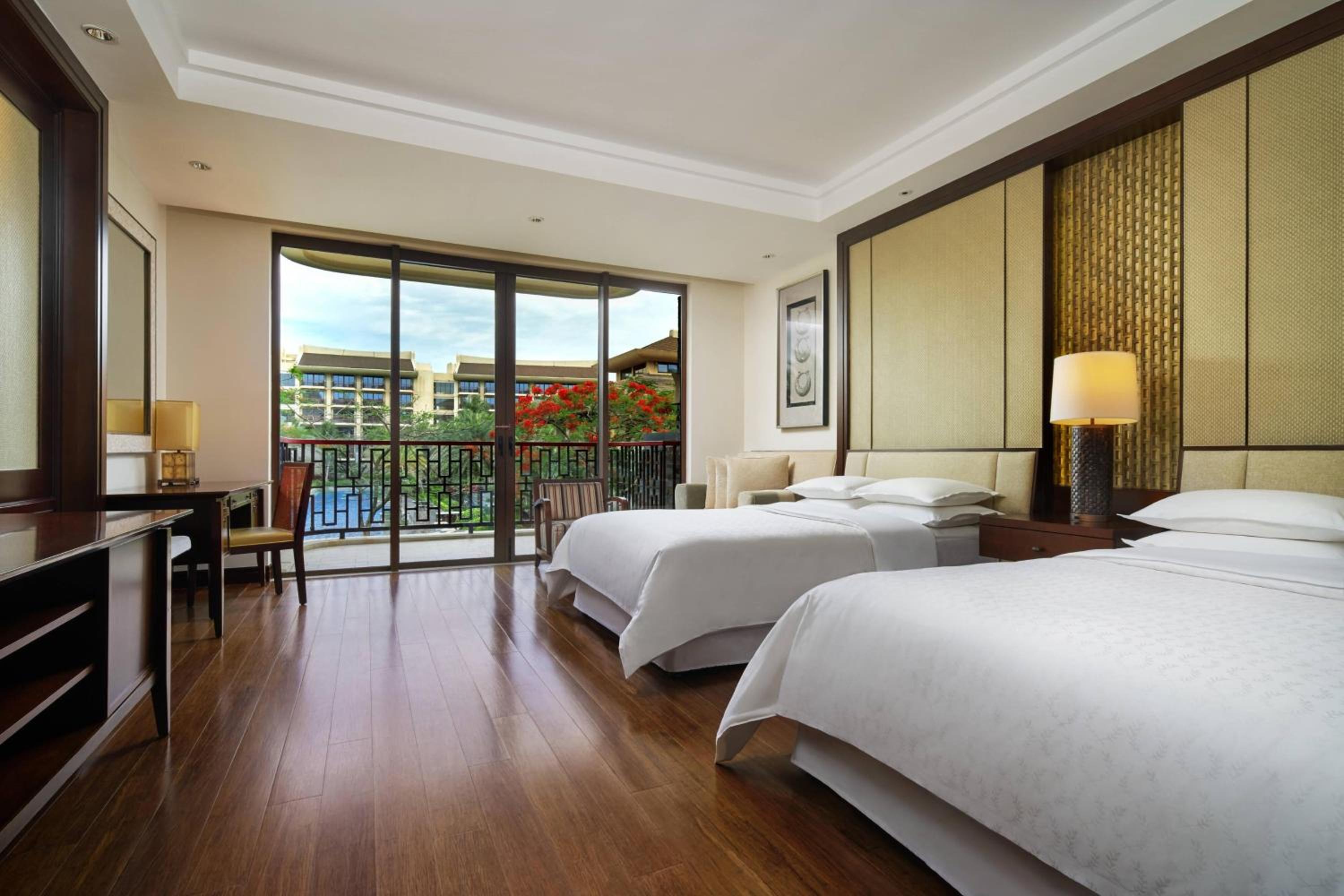 Deluxe room with Twin Bed