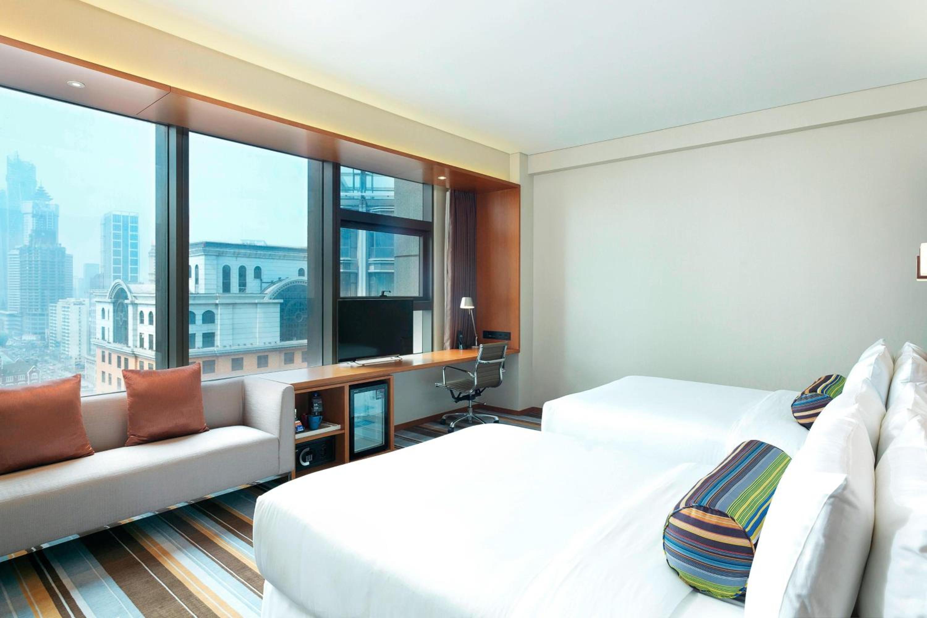 Breezy Twin Room