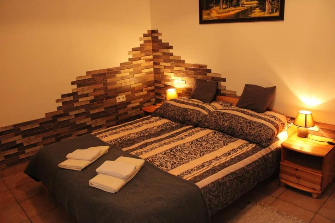 Double Room with Private Bathroom photo 3