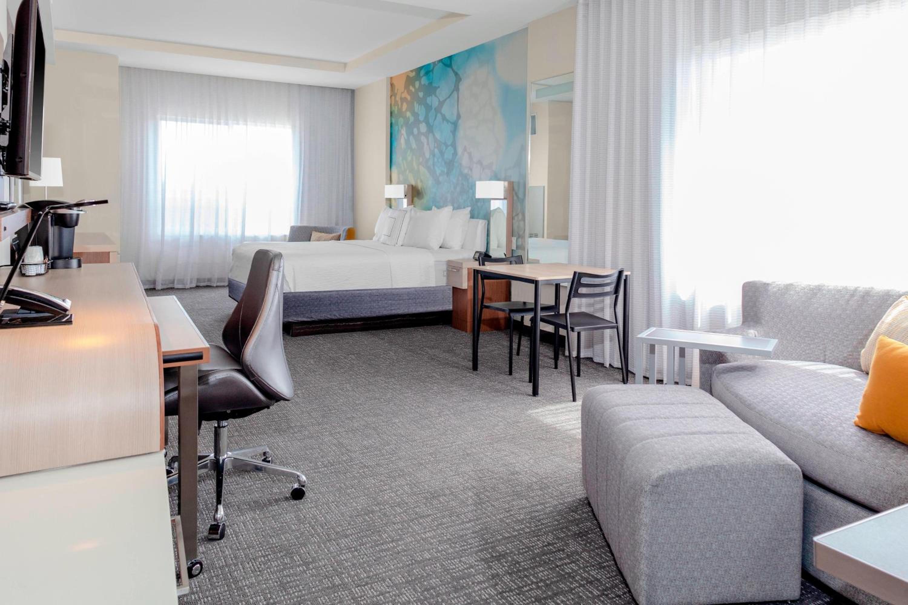 Corner King Suite with Sofa Bed