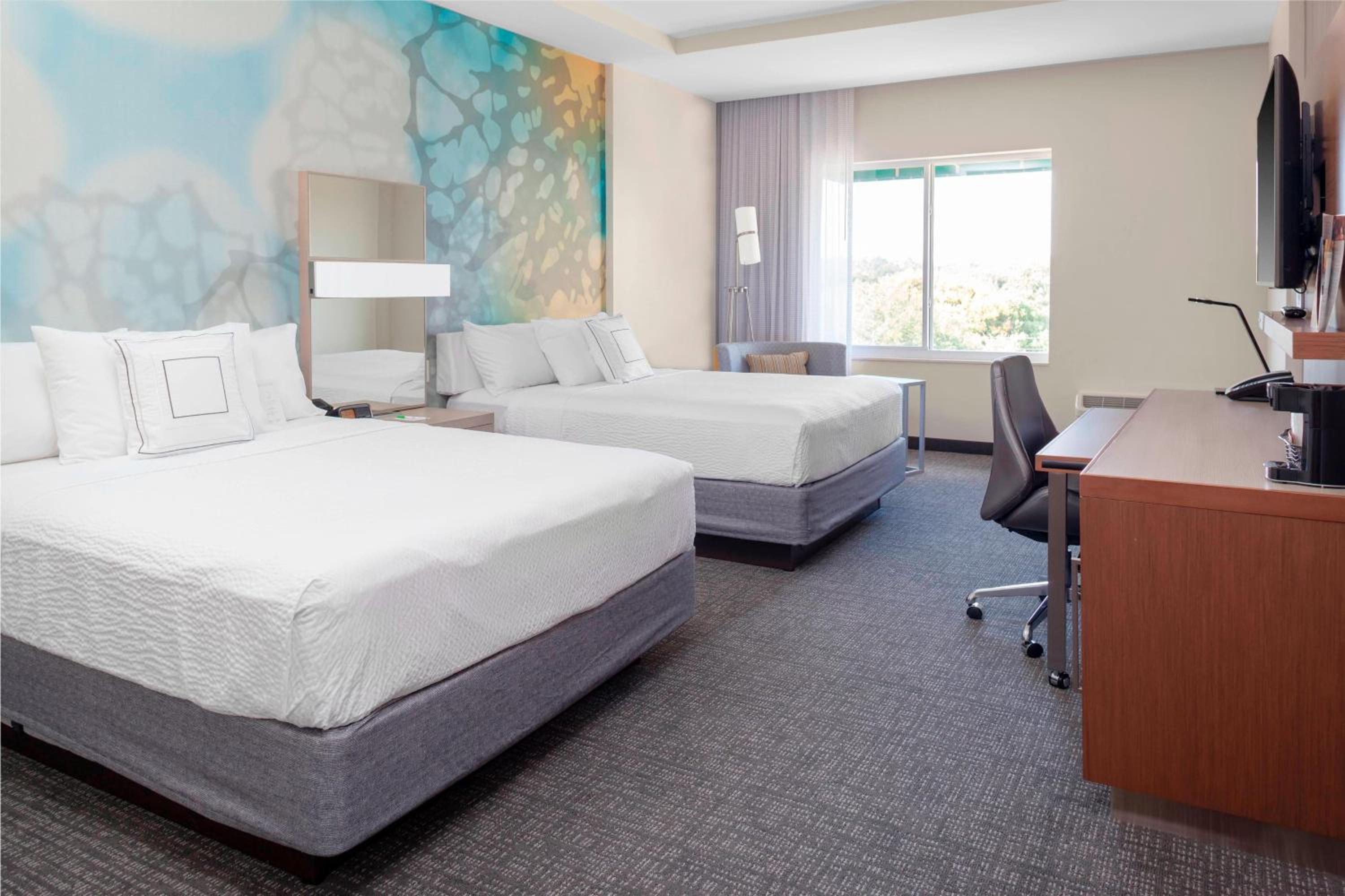 Double Queen Room