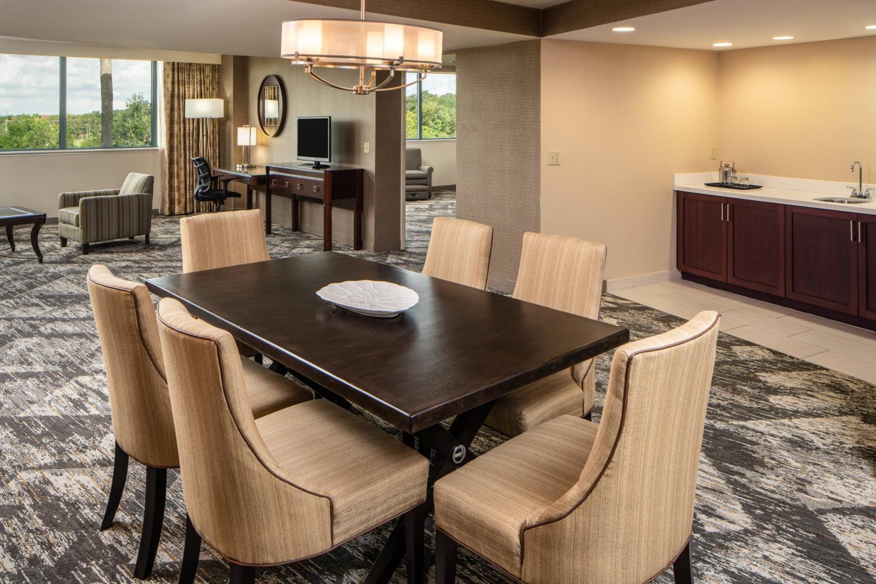 Penthouse Suite, 1 King - Photo 5