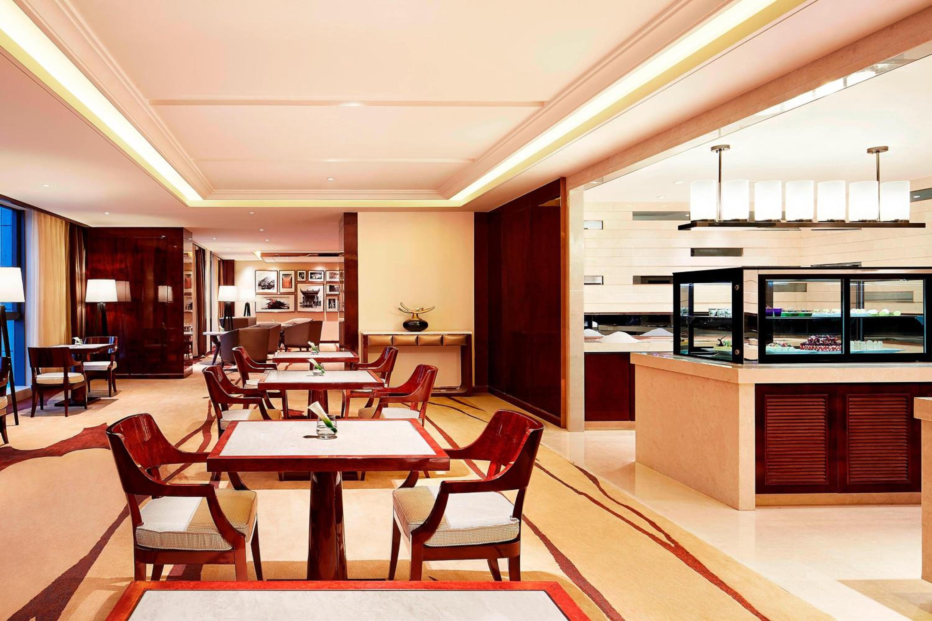 Executive Club Suite photo 3