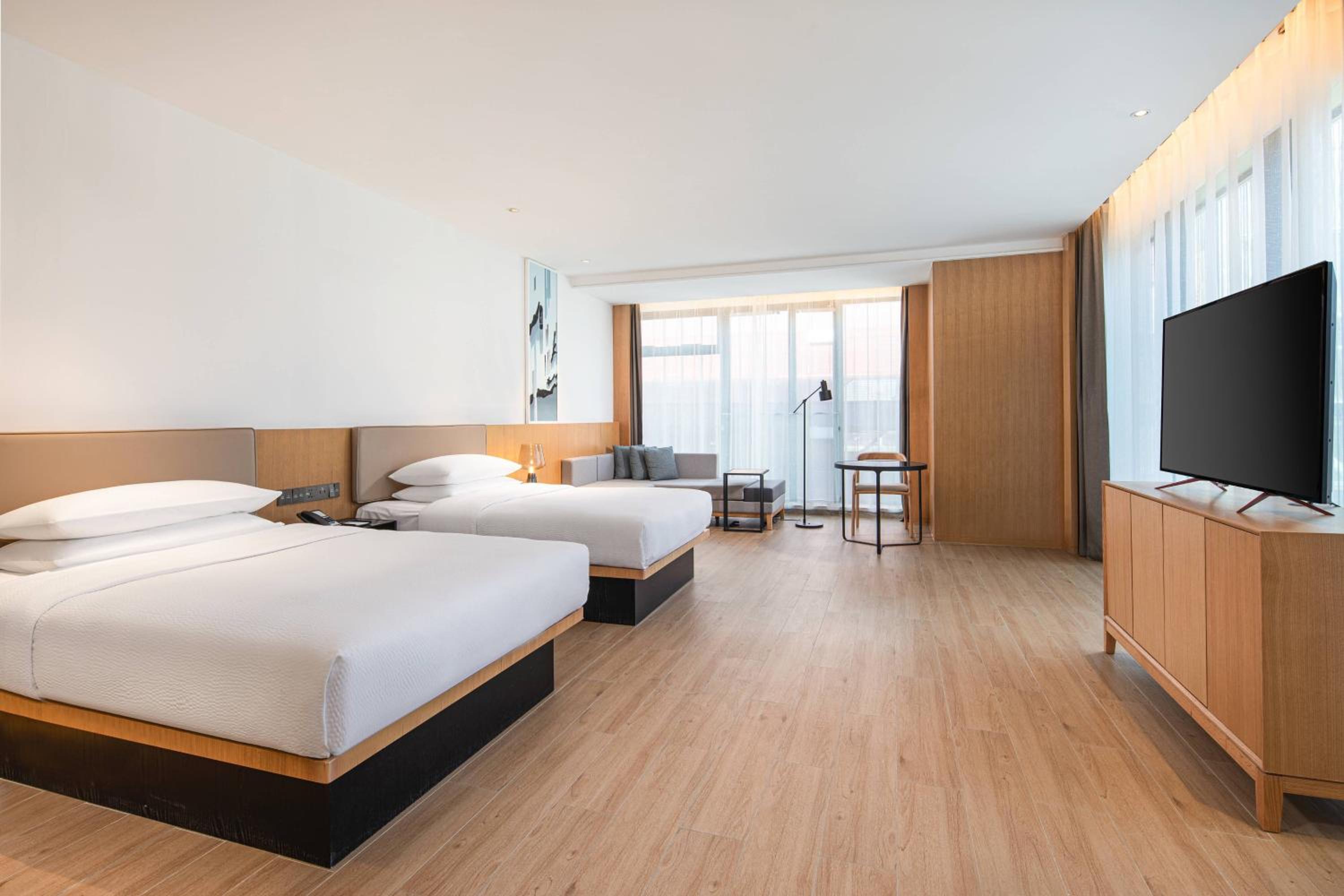 Deluxe Executive Twin Room photo 1