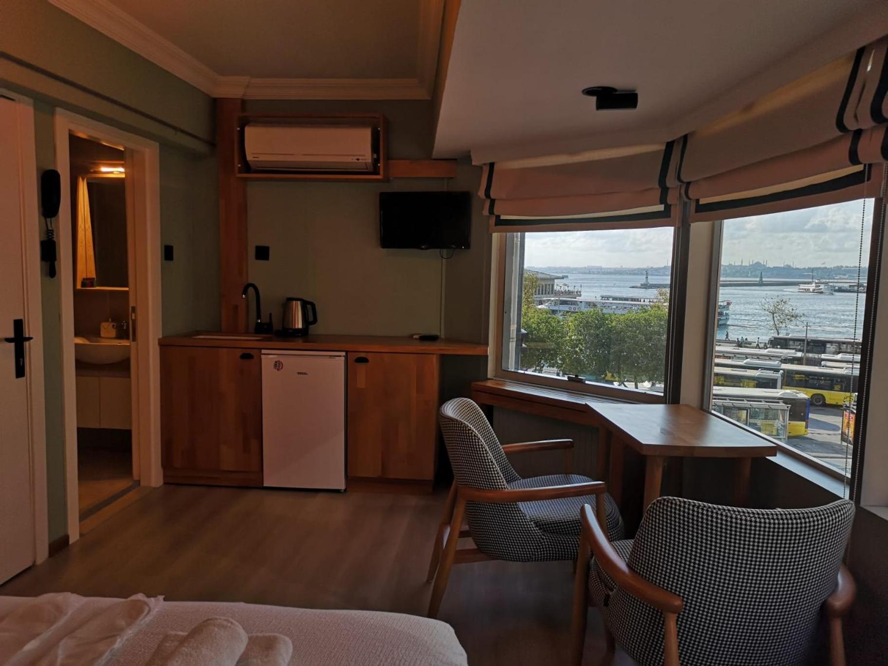 Double Room With Sea View photo 3