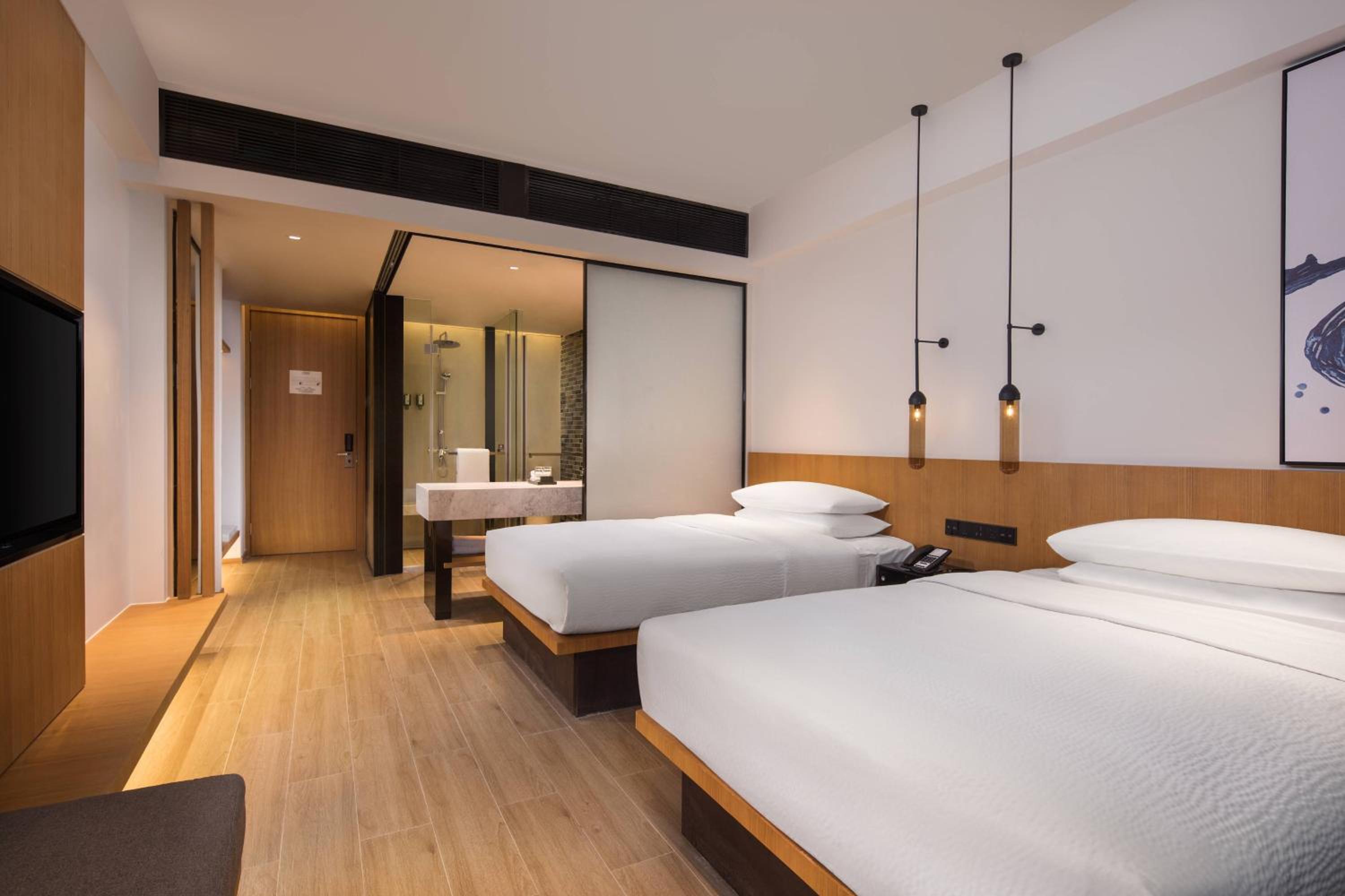 Standard Twin Room photo 2