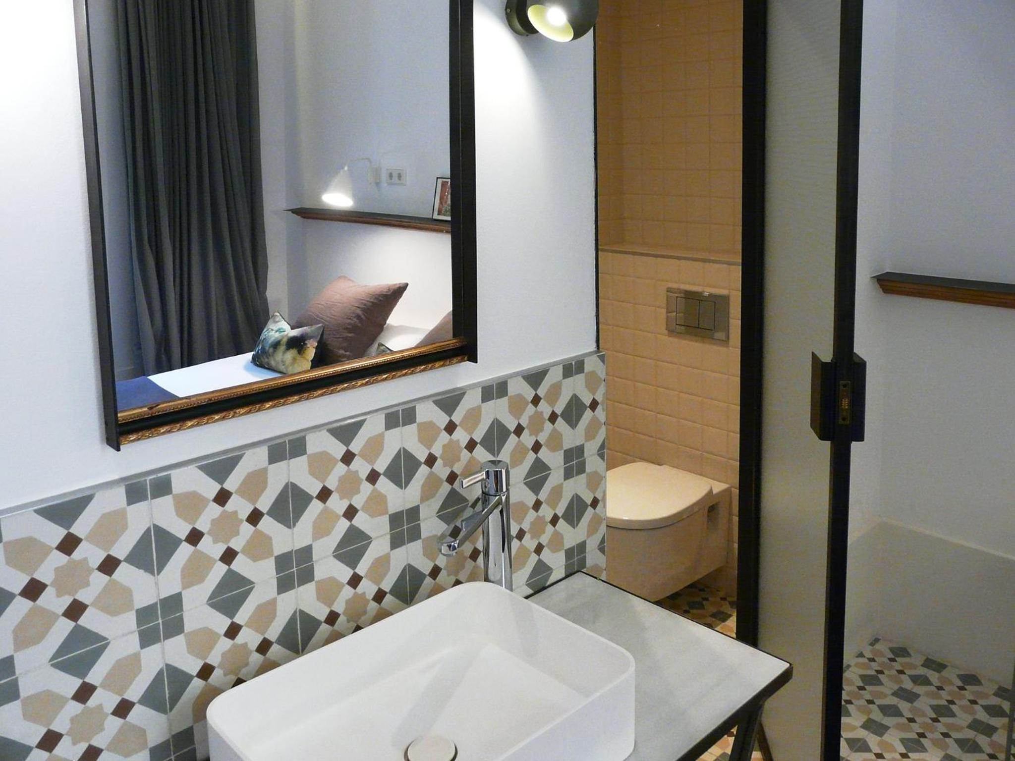 Double or Twin Room with City View photo 3