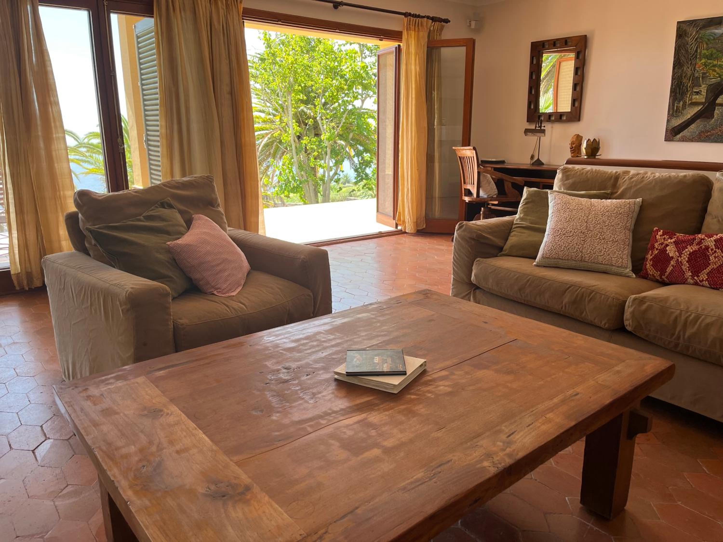 Villa con Vista al Mar