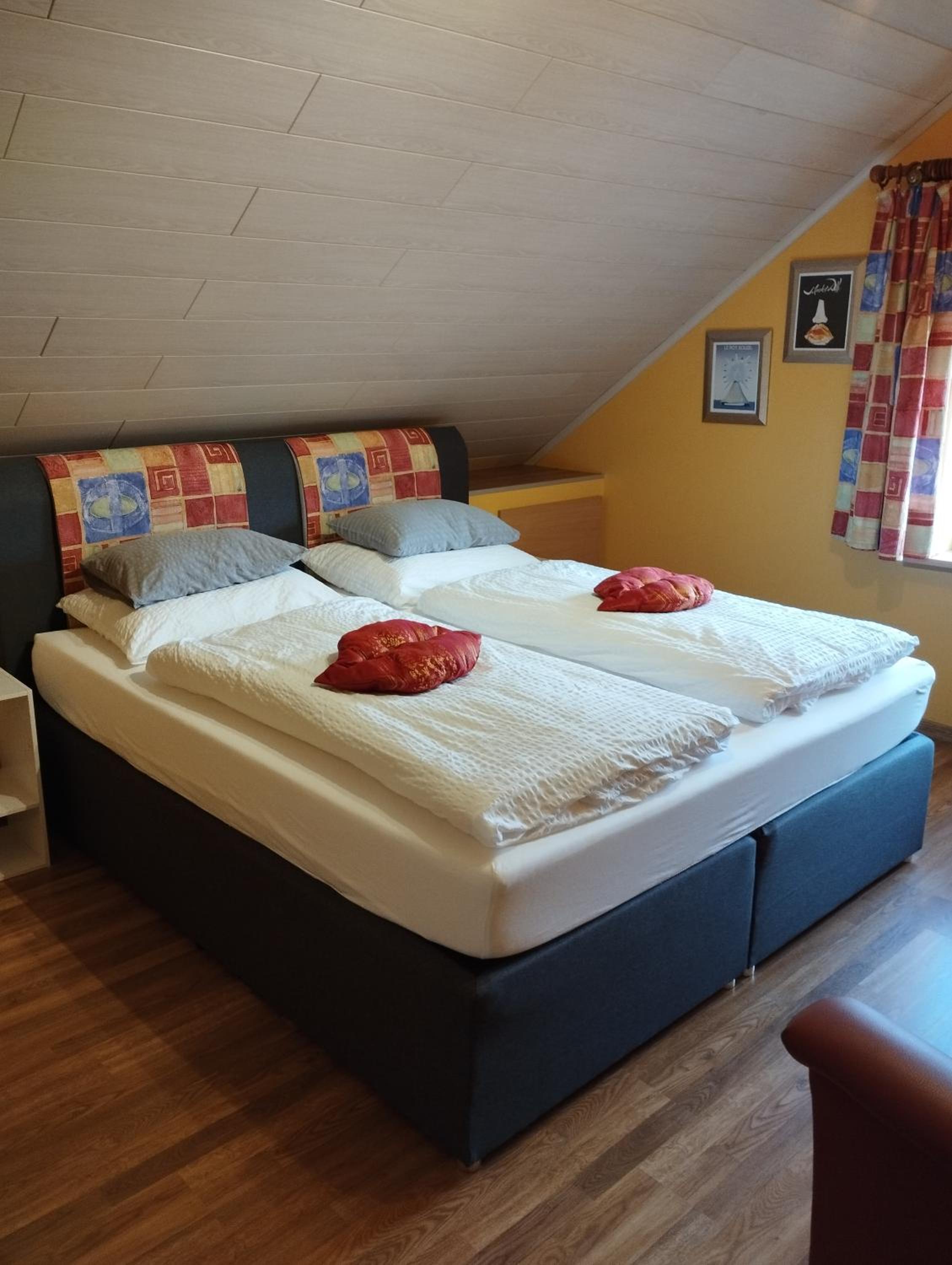 Double Room With Private Bathroom photo 1