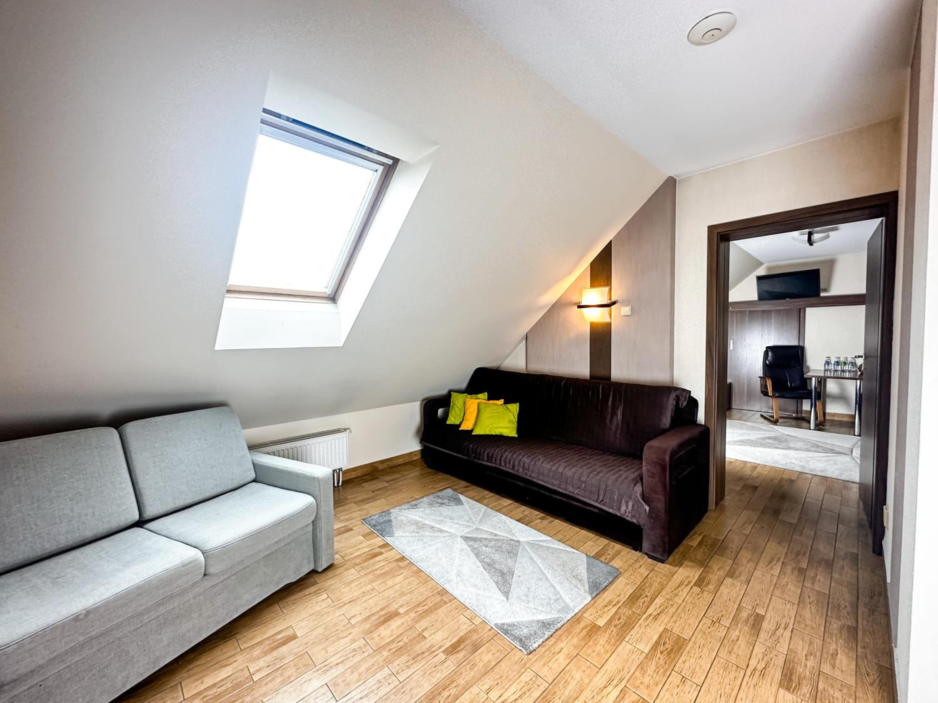 Quadruple Room - Photo 6