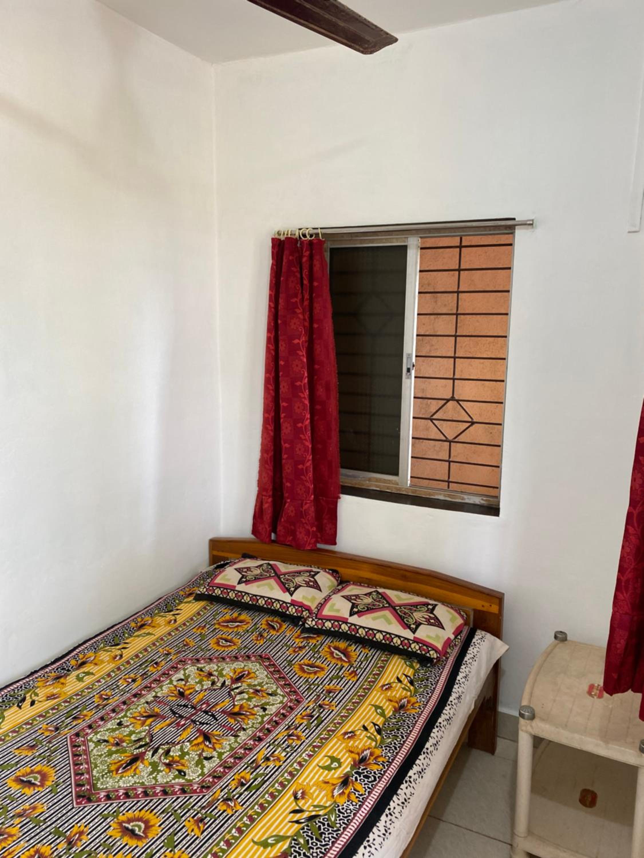Small Twin Room photo 3