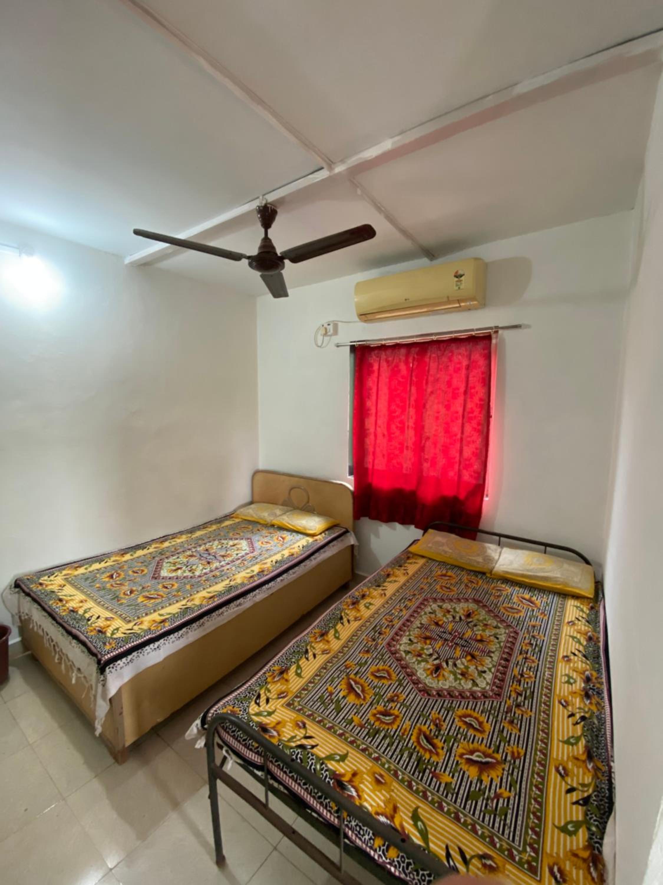 Budget Double Room photo 3