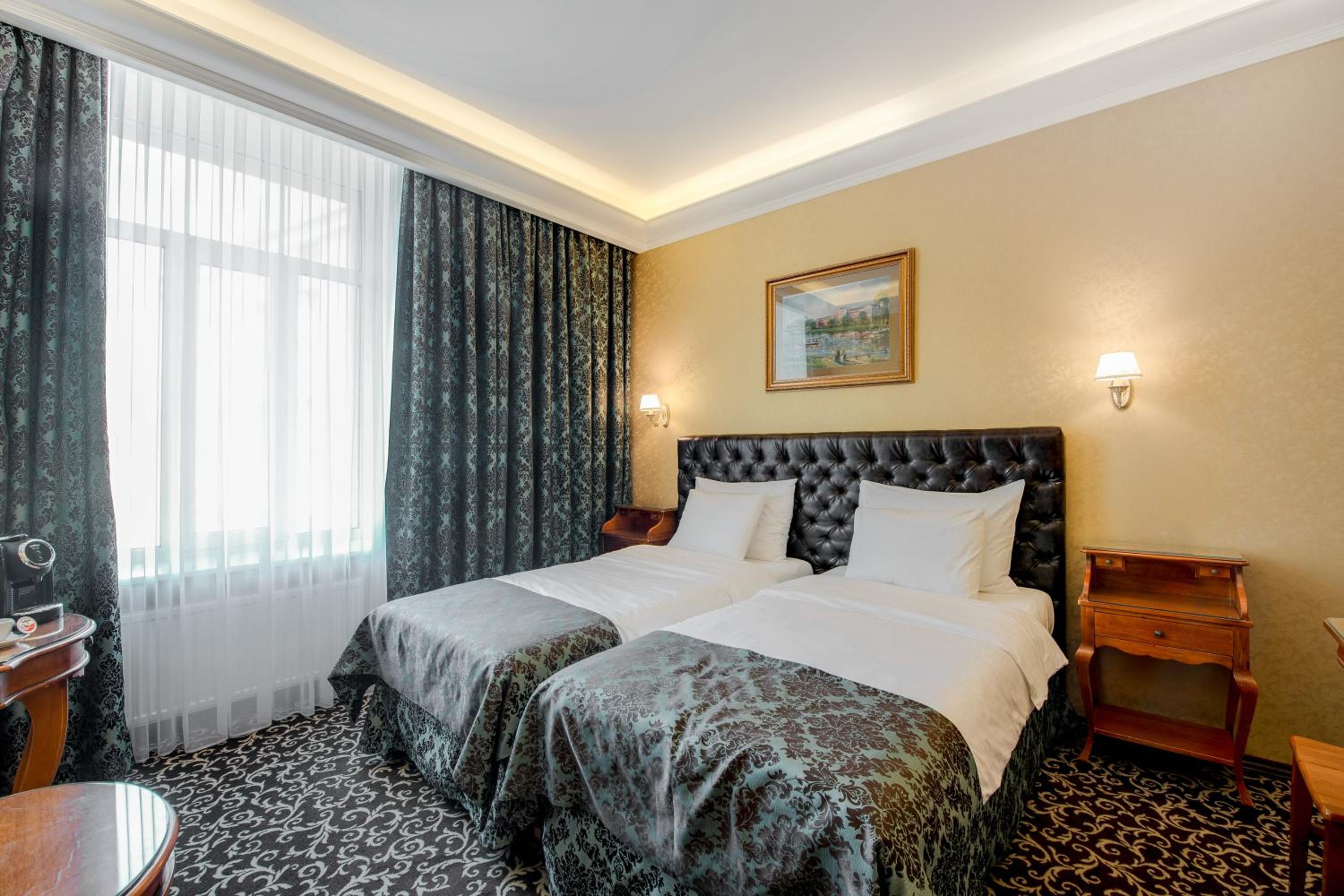 Standard Triple Room - Photo 1