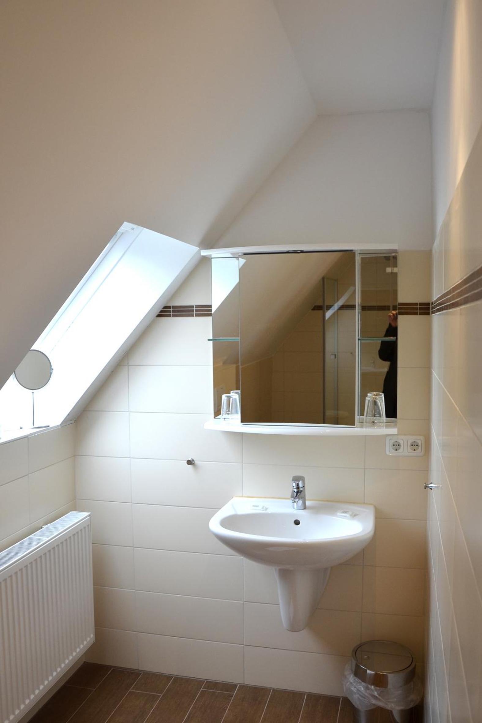 Standard Twin Room - Annex - Photo 6