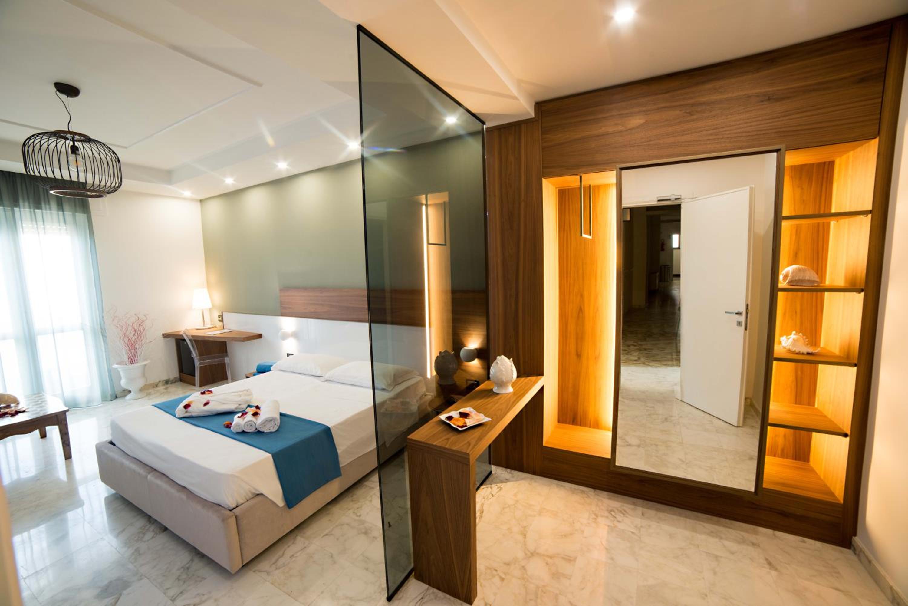 Junior Suite with Terrace