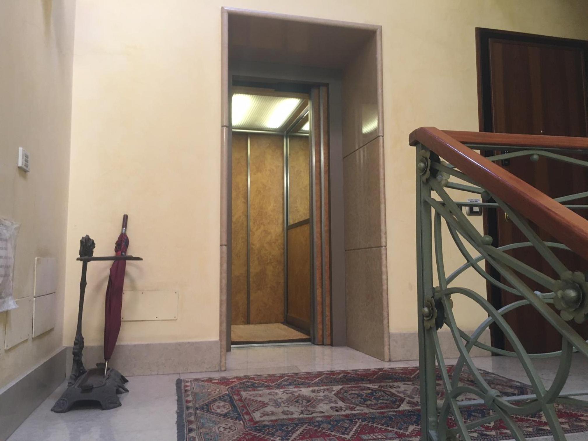 One-Bedroom Apartment - Photo 21