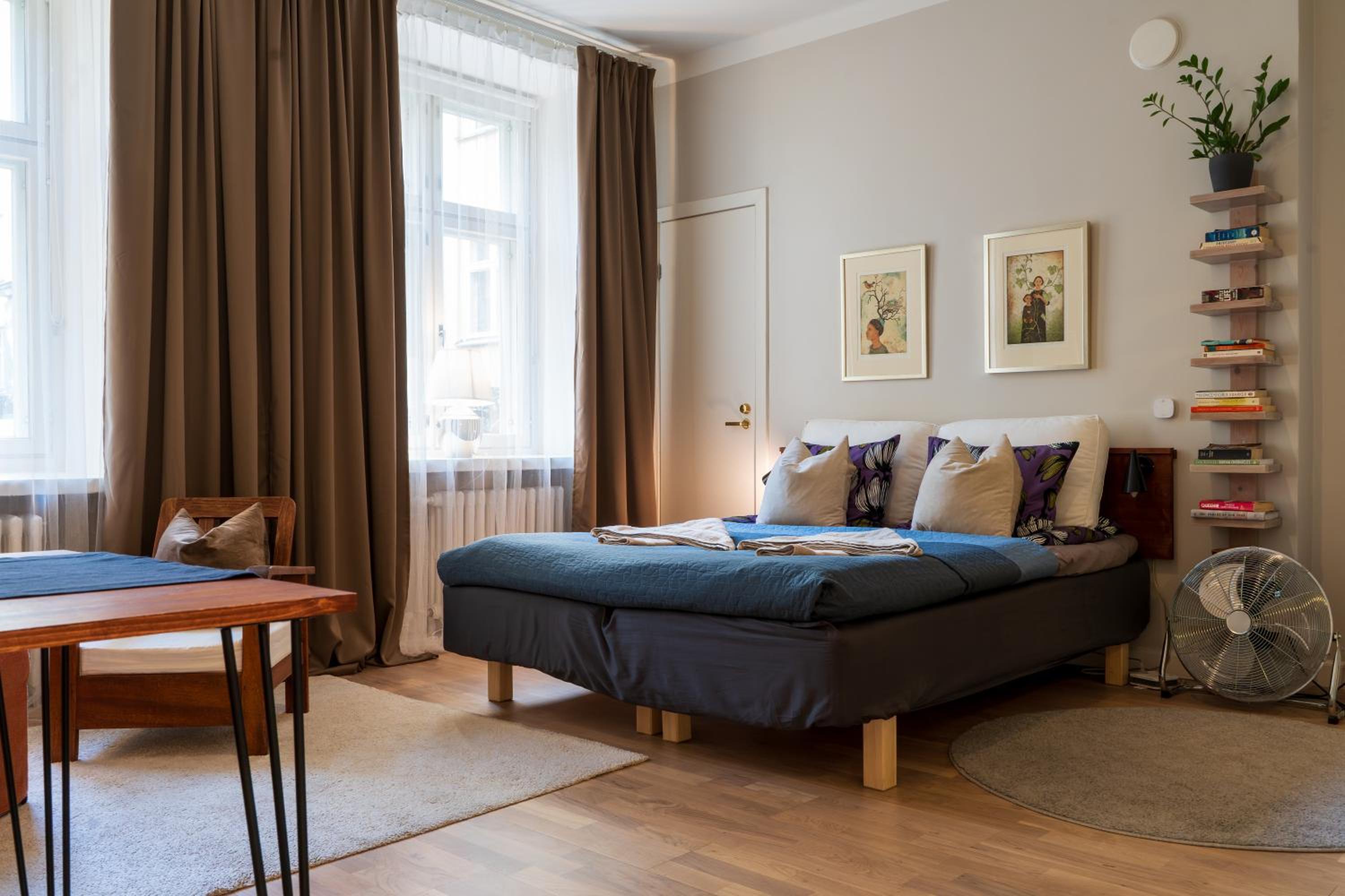 One-Bedroom Apartment - Photo 9