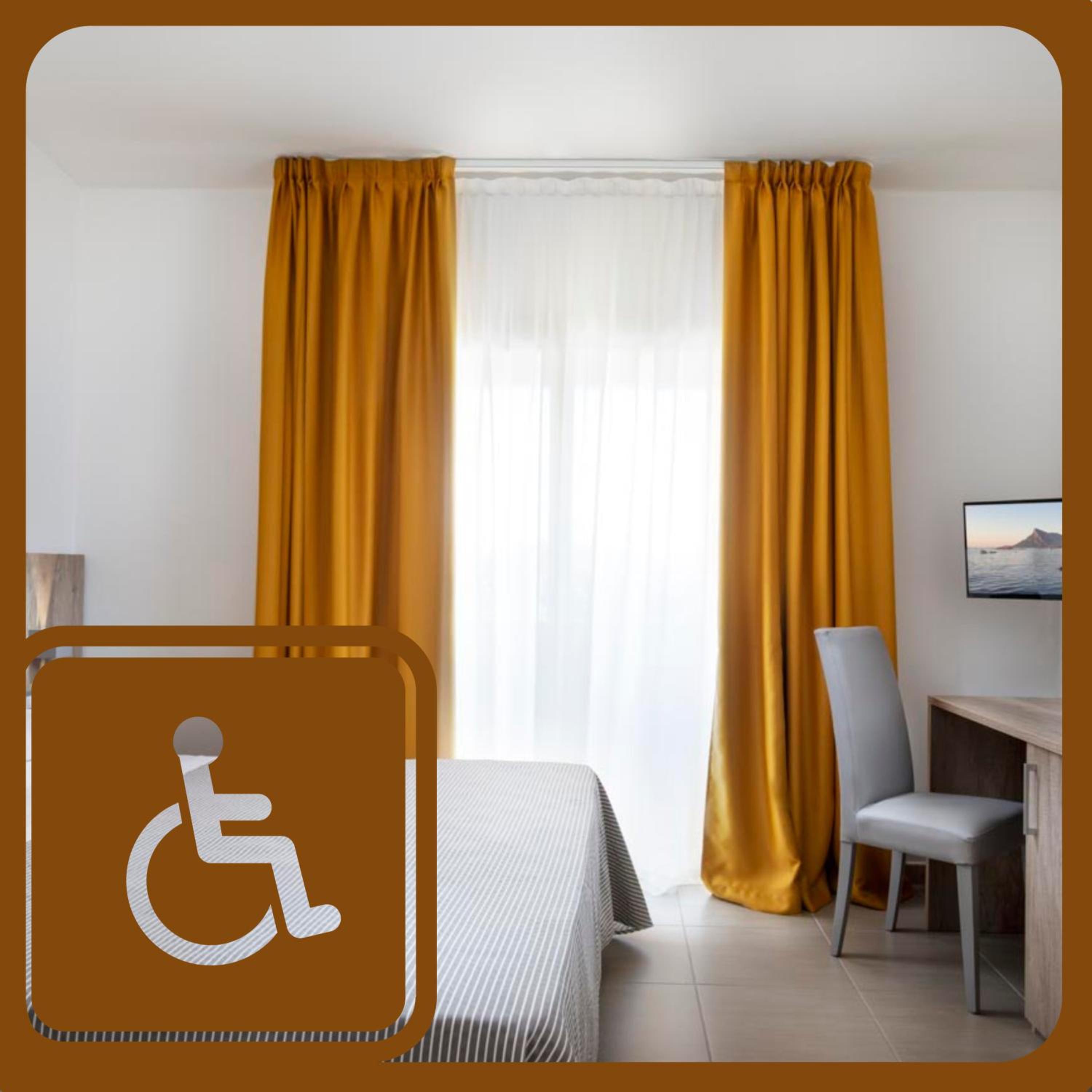 Double or Twin Room - Disability Access - Photo 1